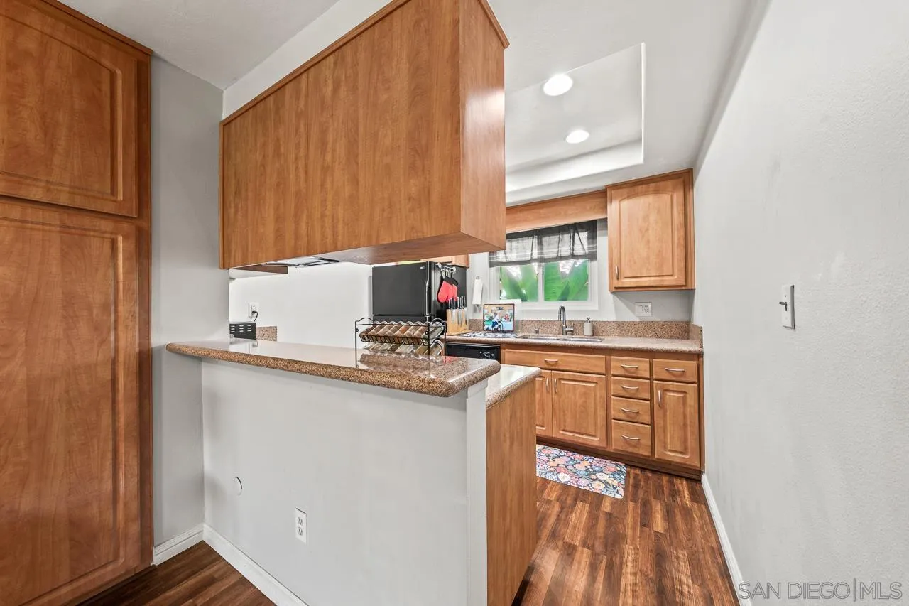 https://cdn.realtyfeed.com/cdn/127/260022032/b04141b85c4d279265b17bdcd39621c3.webp