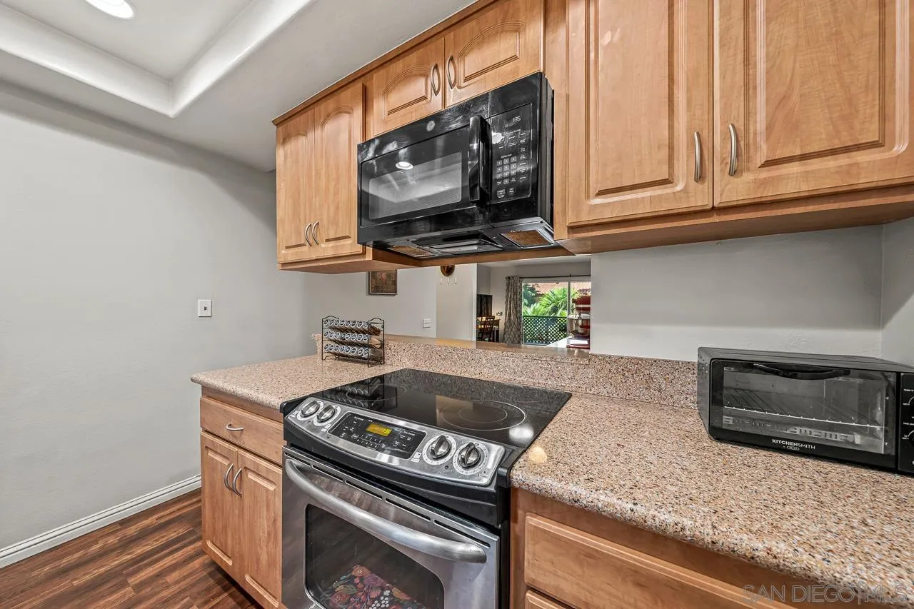 https://cdn.realtyfeed.com/cdn/127/260022032/e0d6b3b95ad0dd78e8d9c05d6a94eca1.webp