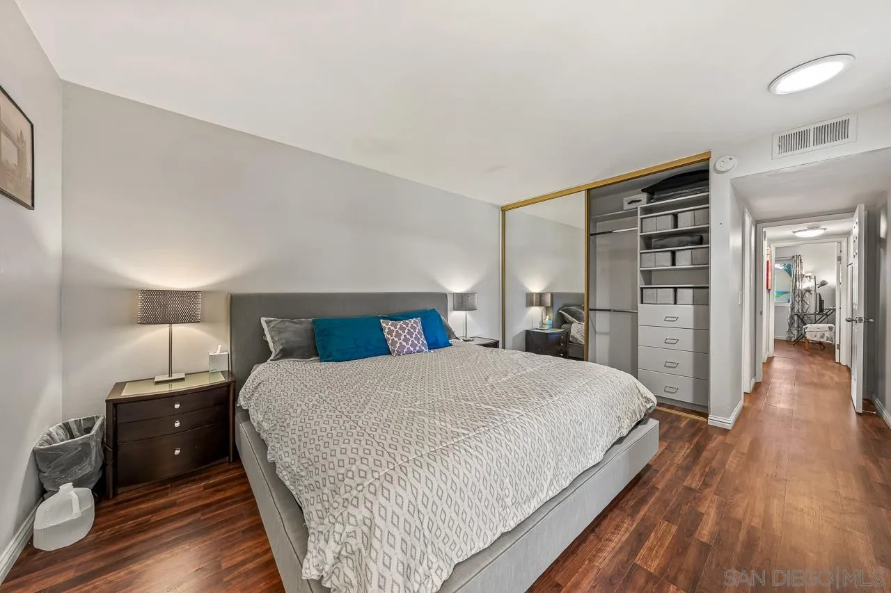 https://cdn.realtyfeed.com/cdn/127/260022032/e31fefd16e5b93cab414c1b62f6e9979.webp