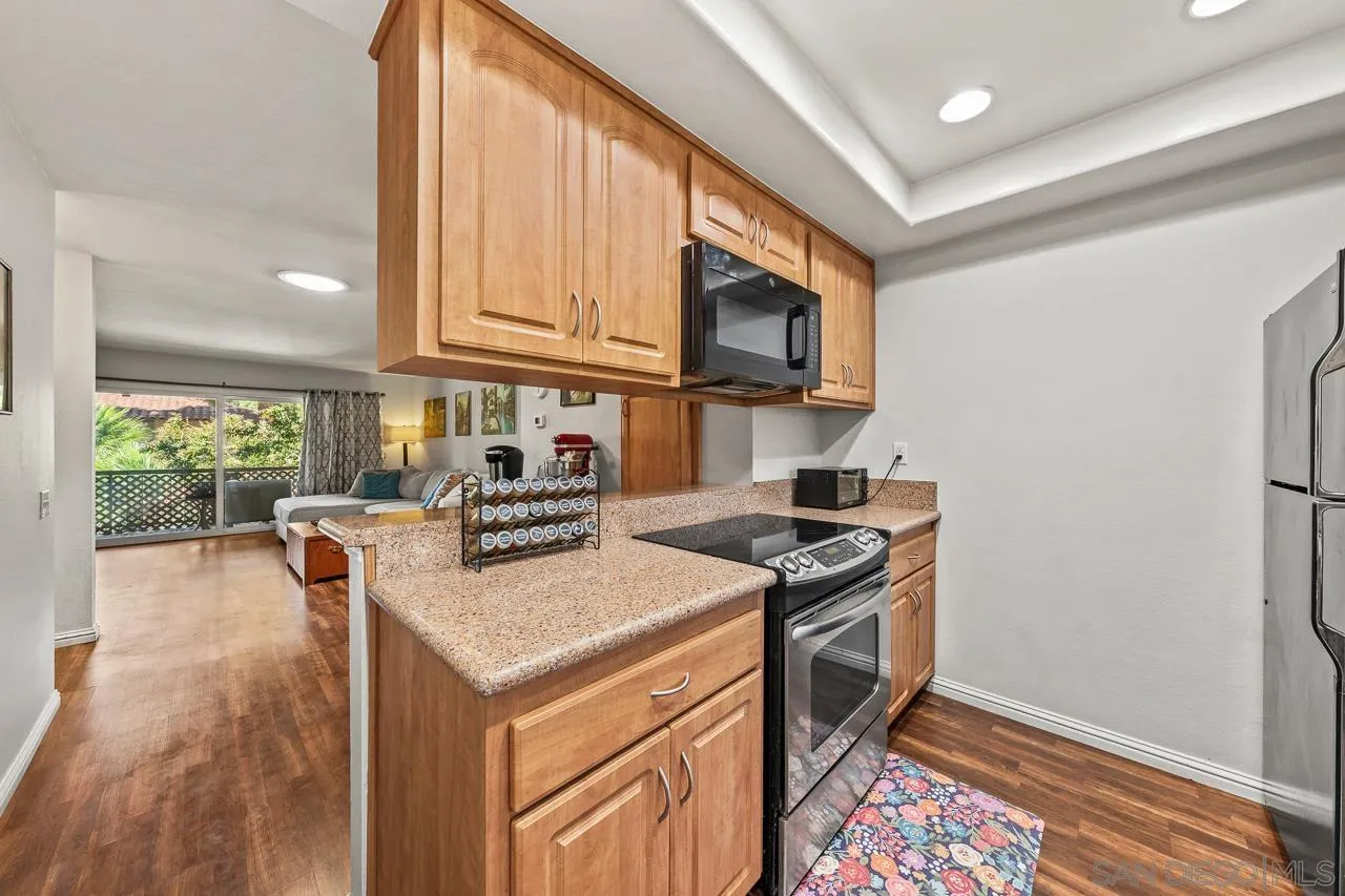 https://cdn.realtyfeed.com/cdn/127/260022032/f6e363e96be1328a3809057dbaed6c25.webp