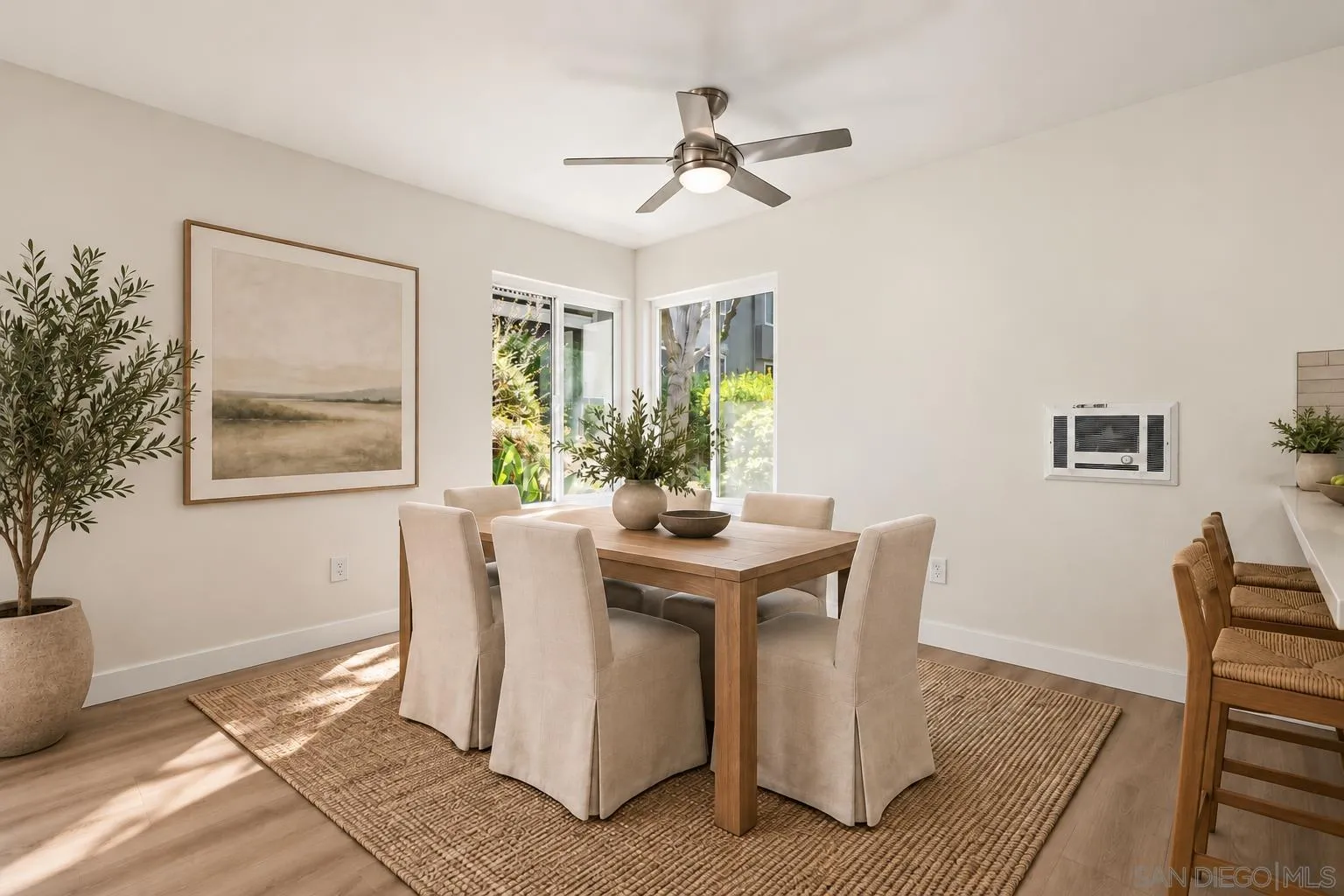 https://cdn.realtyfeed.com/cdn/127/260022038/a244c3c37bee7ea78b10a23448c64ff2.webp