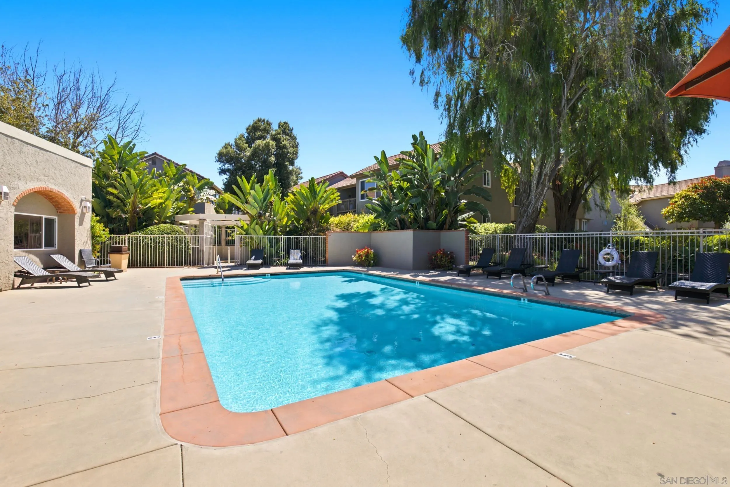 https://cdn.realtyfeed.com/cdn/127/260022038/db4310701aab6a16ca066f3959f2dff7.webp