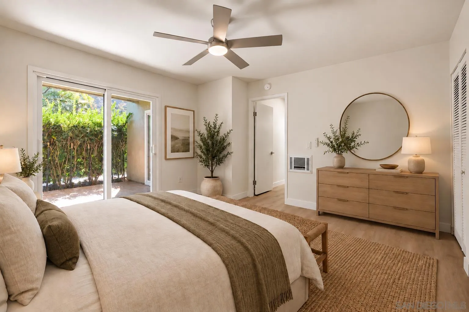 https://cdn.realtyfeed.com/cdn/127/260022038/f011a05bf3560fa2946b99997bc89a10.webp