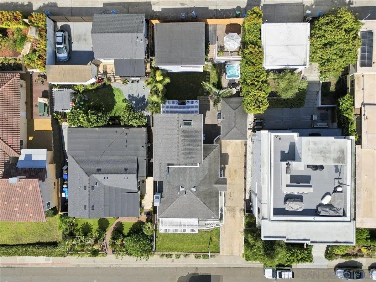 https://cdn.realtyfeed.com/cdn/127/260022040/5555a3890d37ab9bf05d9861719dc032.webp