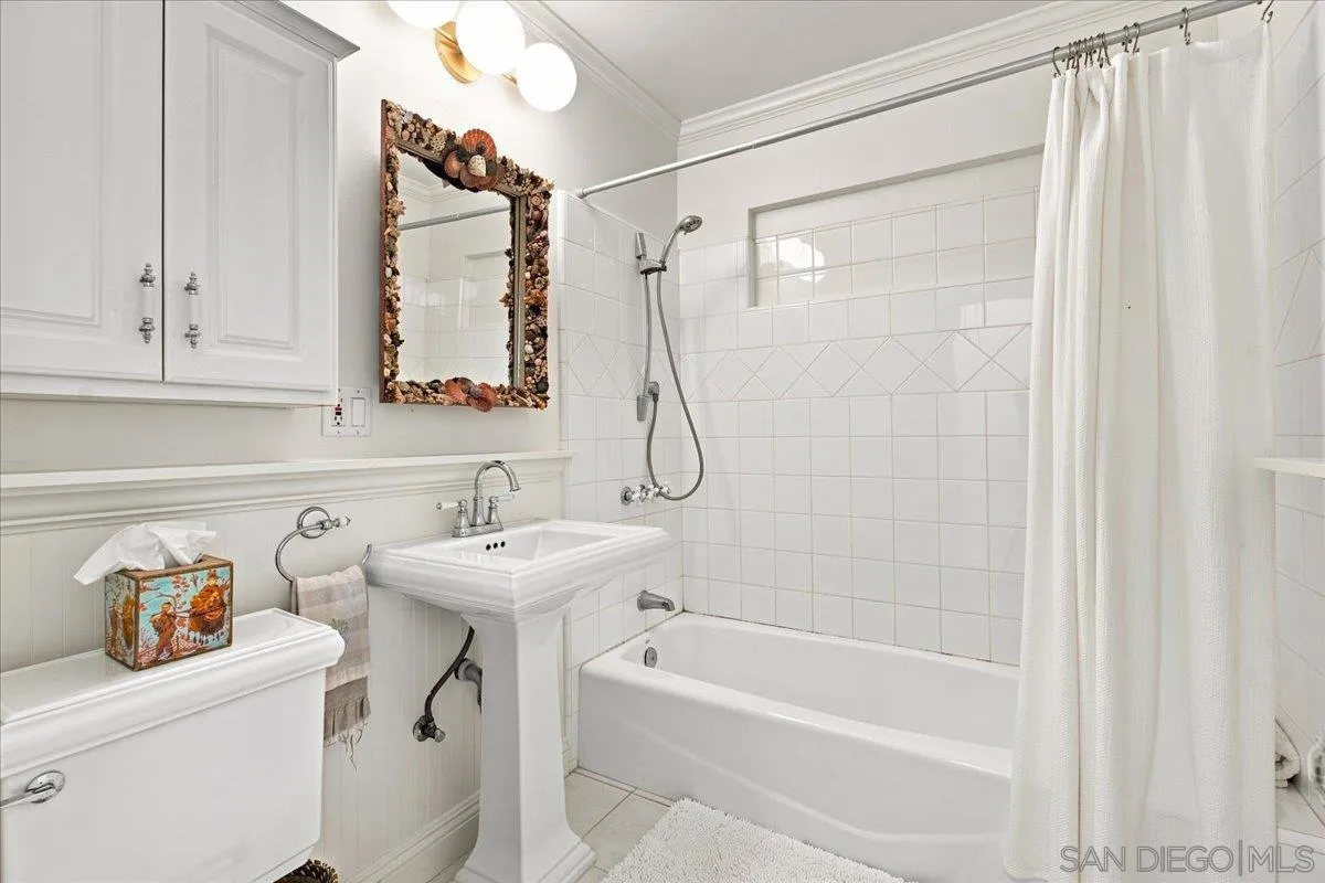 https://cdn.realtyfeed.com/cdn/127/260022040/7990e1627b3441e01860c6413ee7e1a5.webp