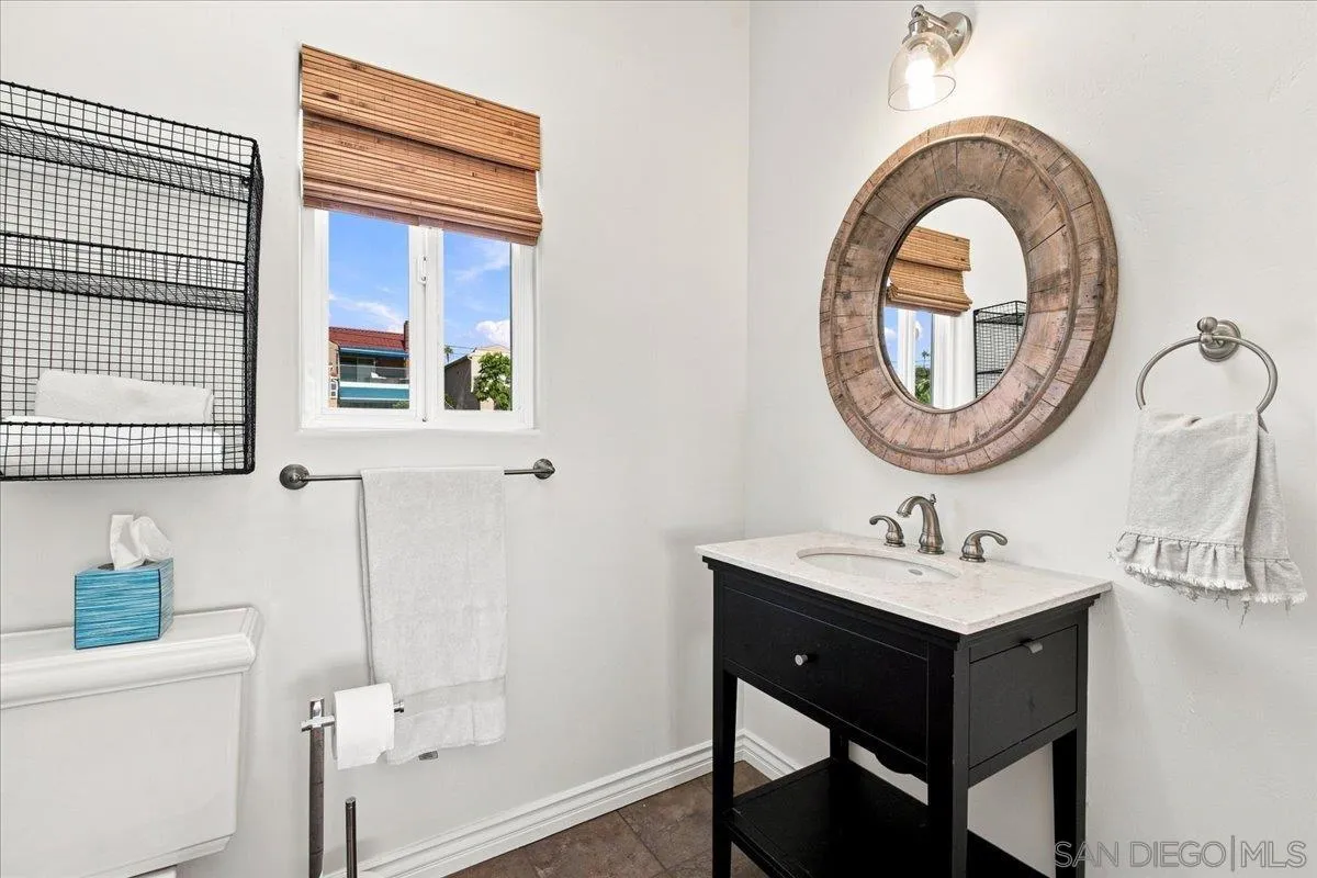 https://cdn.realtyfeed.com/cdn/127/260022040/82347716a8ef976c0faa7f25080fef7f.webp
