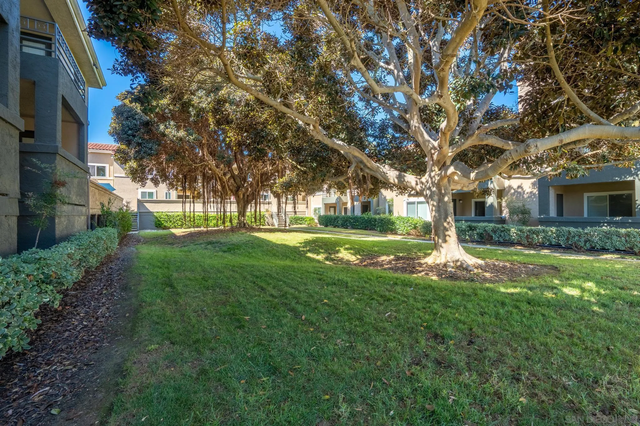 https://cdn.realtyfeed.com/cdn/127/260022043/e028cc63f2274fbfc4bd607f71b6b430.webp