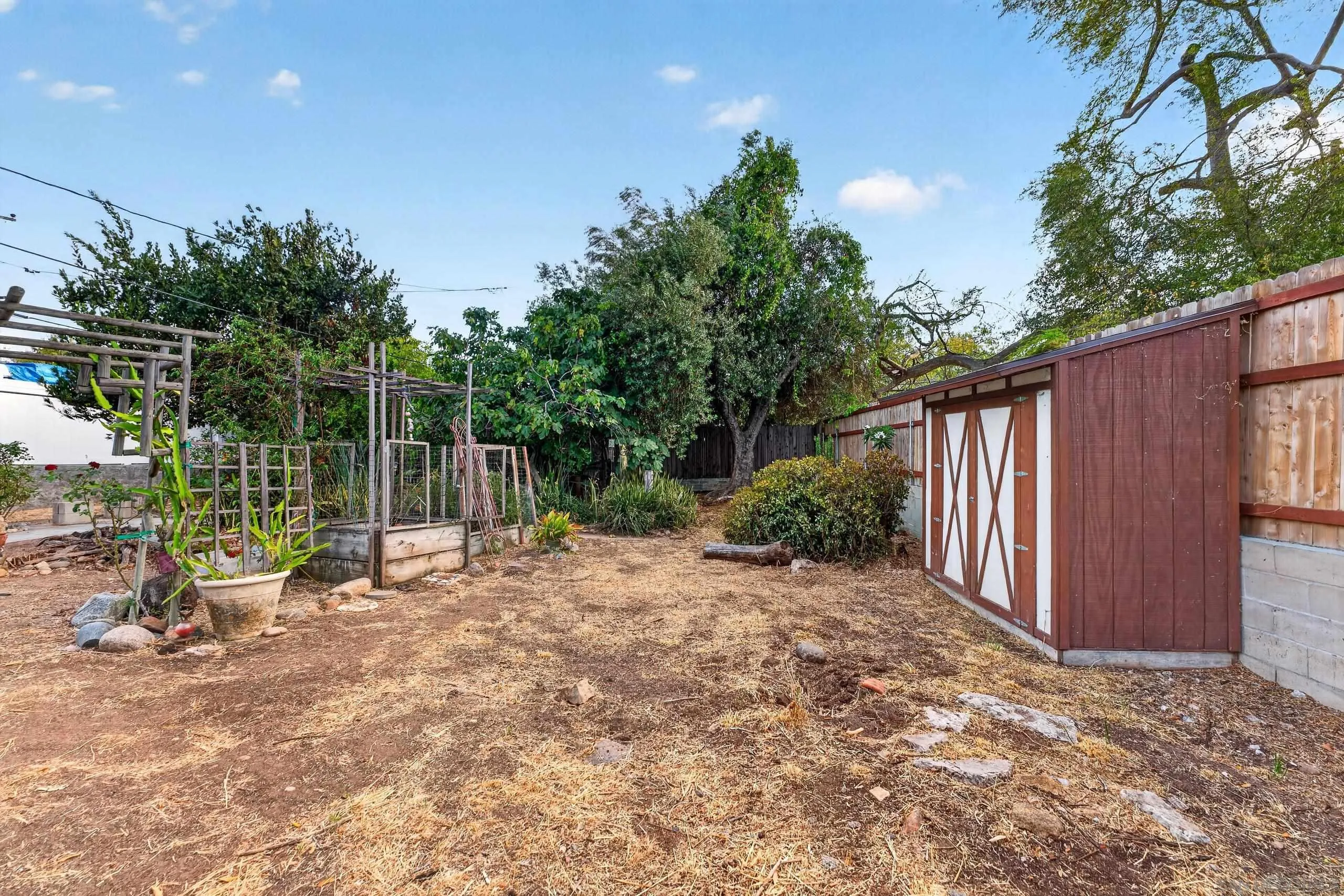https://cdn.realtyfeed.com/cdn/127/260022049/58e52d1229254e07fdd9768d1c0fa631.webp