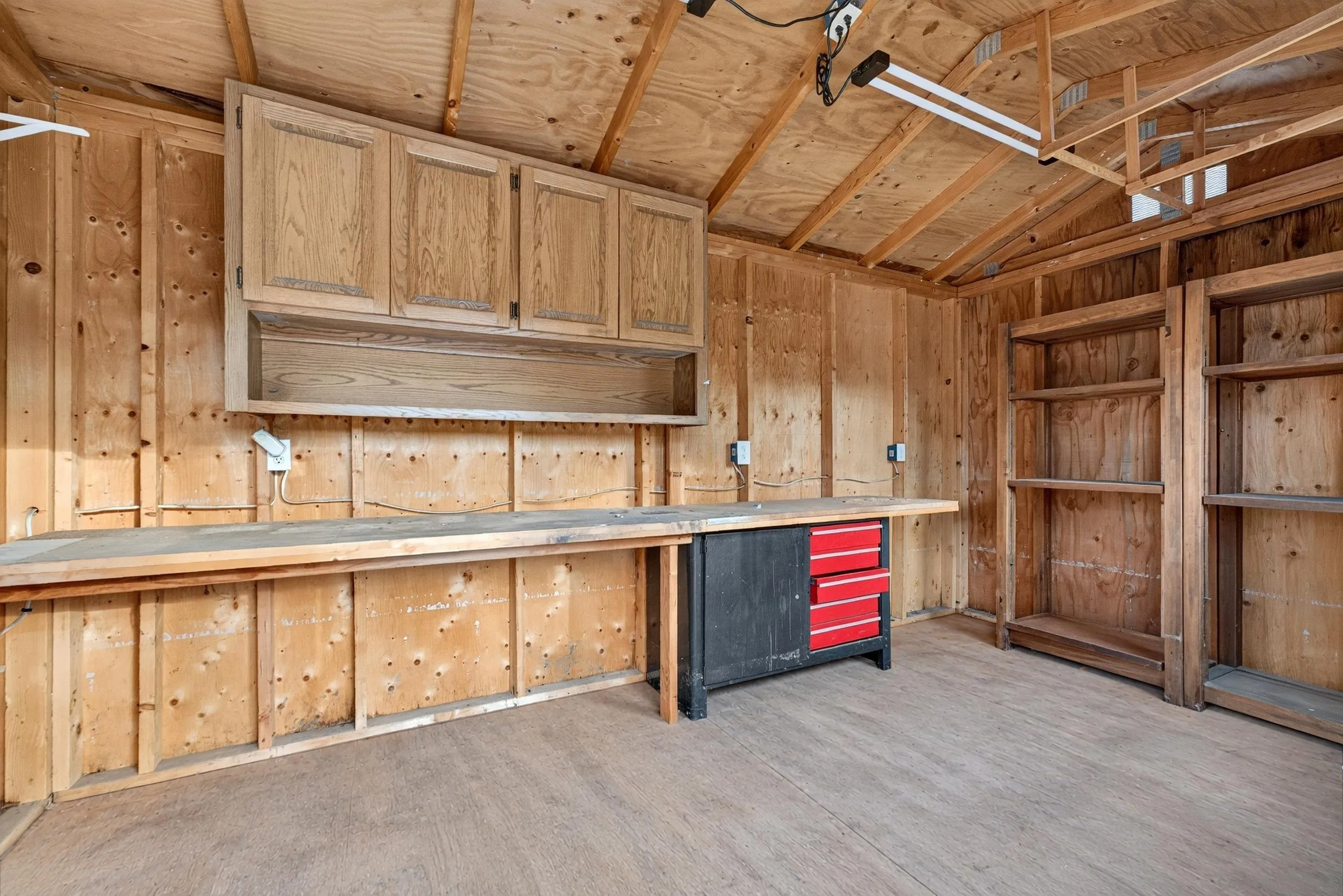 https://cdn.realtyfeed.com/cdn/127/260022049/f3652e070fb42946236806d39ea9254e.webp