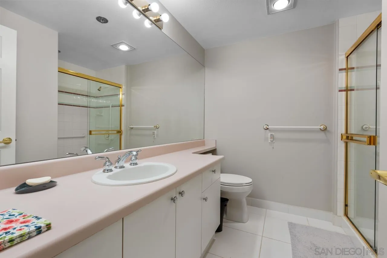 3890 Nobel #608, San Diego, CA 92122, photo 16