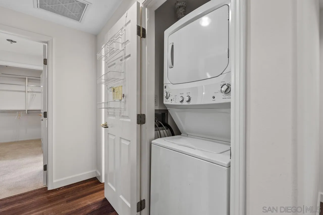 3890 Nobel #608, San Diego, CA 92122, photo 18