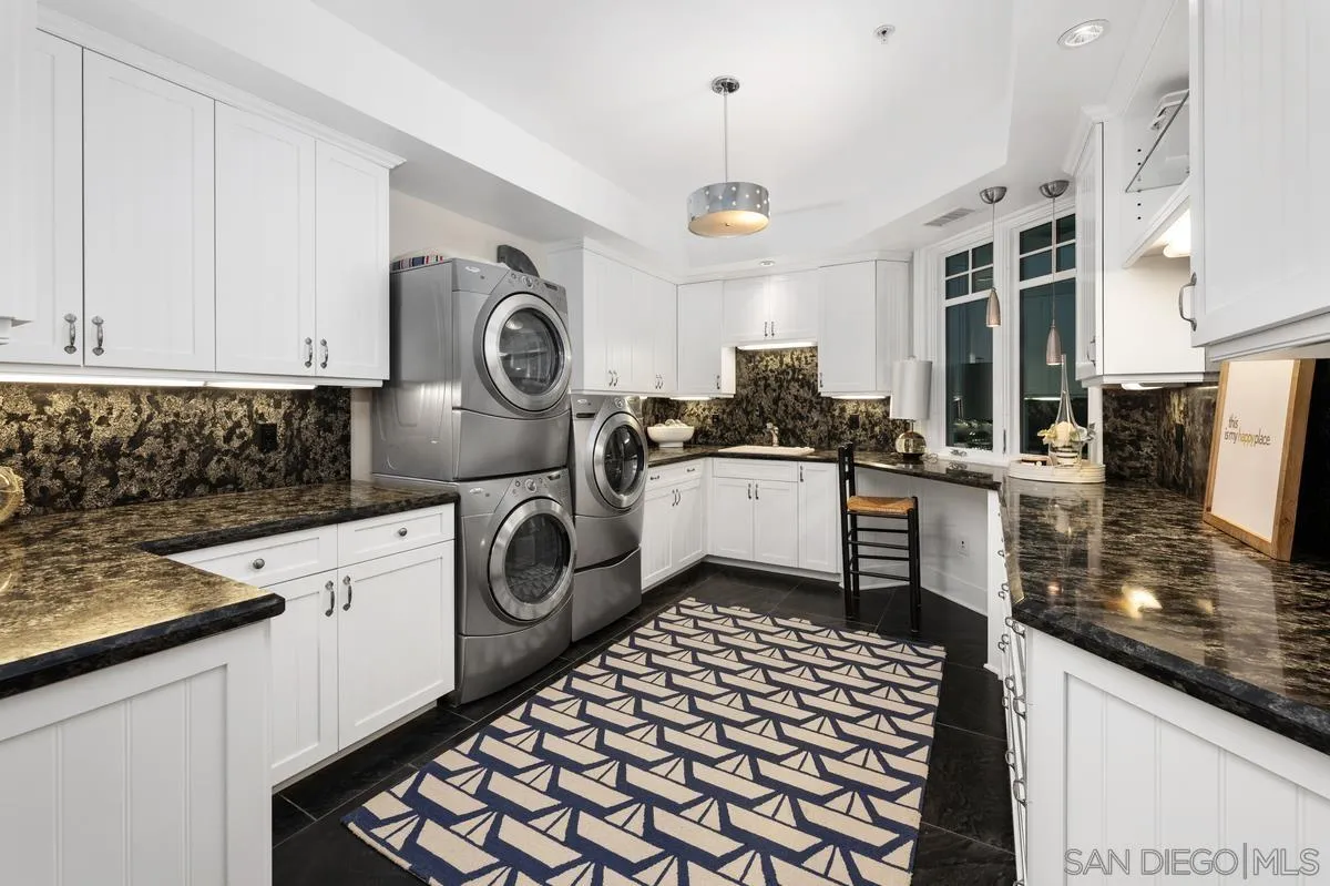 https://cdn.realtyfeed.com/cdn/127/260022064/110c70e6c08c33707b67a7c05e26be11.webp
