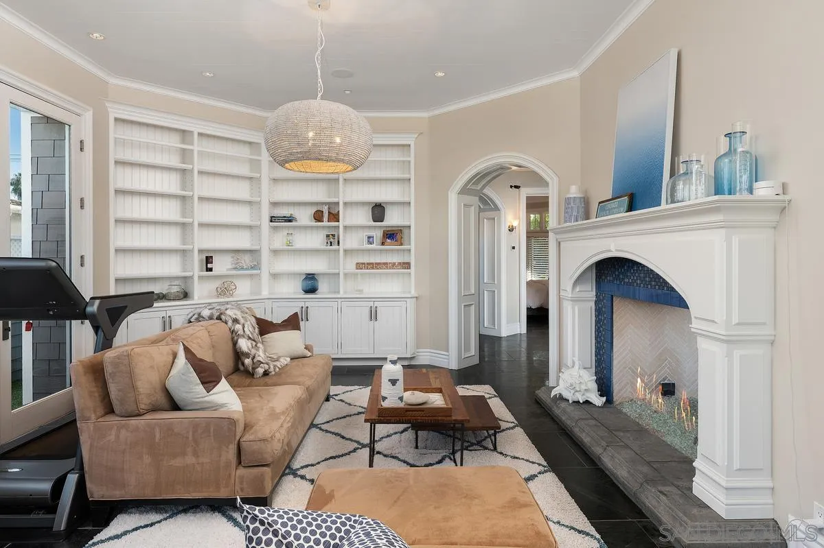 https://cdn.realtyfeed.com/cdn/127/260022064/1683a4e1b773f7c14c301f16f085496a.webp