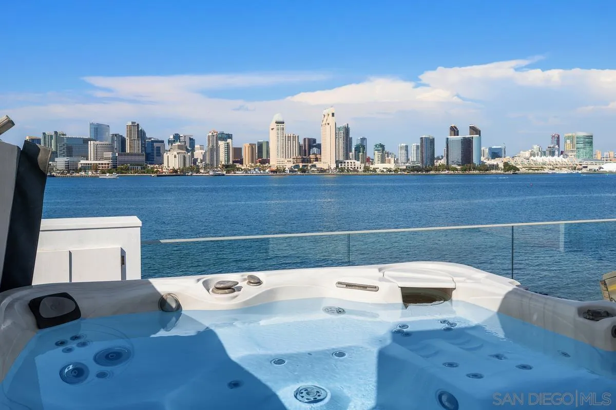 https://cdn.realtyfeed.com/cdn/127/260022064/76af7a3323e8b0c2f54fb705ad837fcf.webp