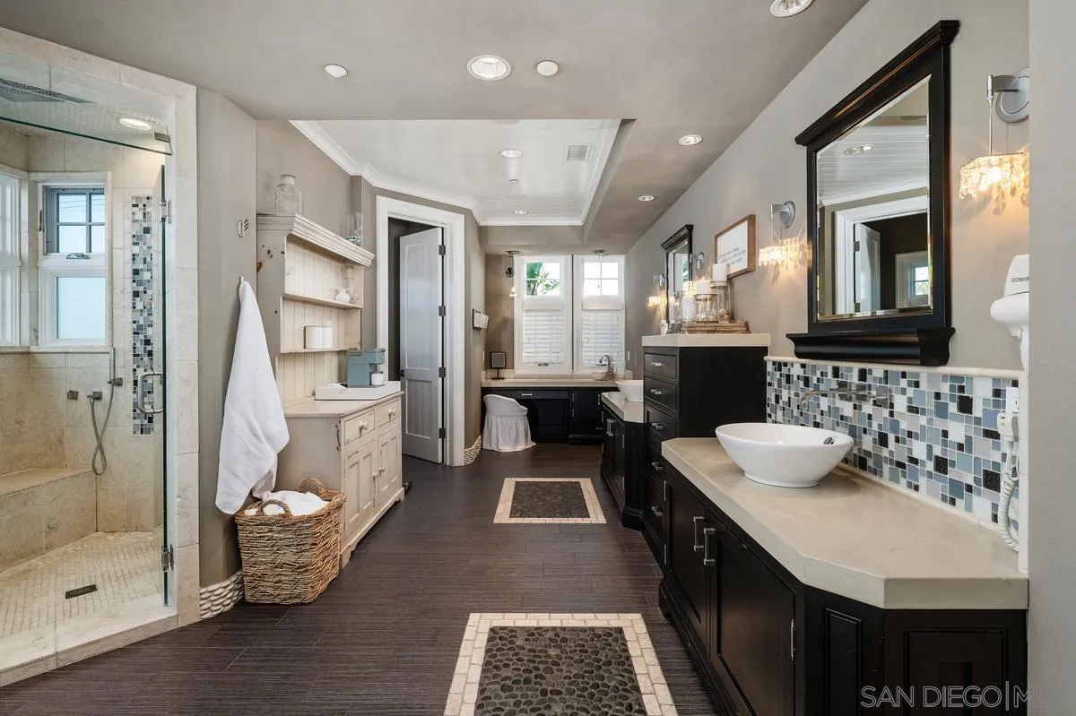 https://cdn.realtyfeed.com/cdn/127/260022064/e494415f80cc0d822245193e993d857a.webp
