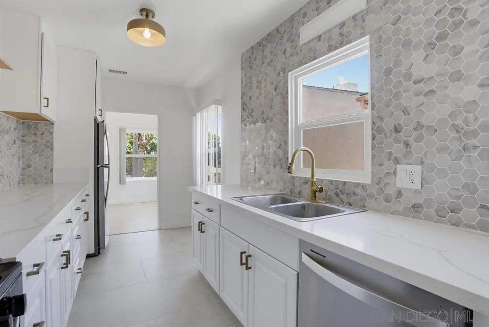 5738 Meade Ave Unit Main, San Diego, CA 92115 - Photo 4 of 16, San Diego, CA