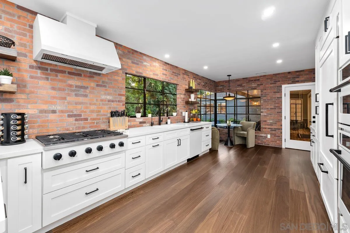 https://cdn.realtyfeed.com/cdn/127/260022069/f736600cddc289bfd89fd31f0bbdaa94.webp