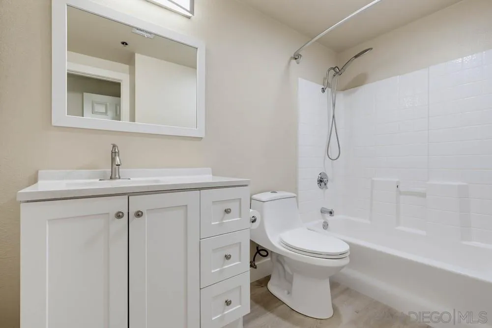 https://cdn.realtyfeed.com/cdn/127/260022075/47f335f342d8ac73145bfc7ee6c30e14.webp
