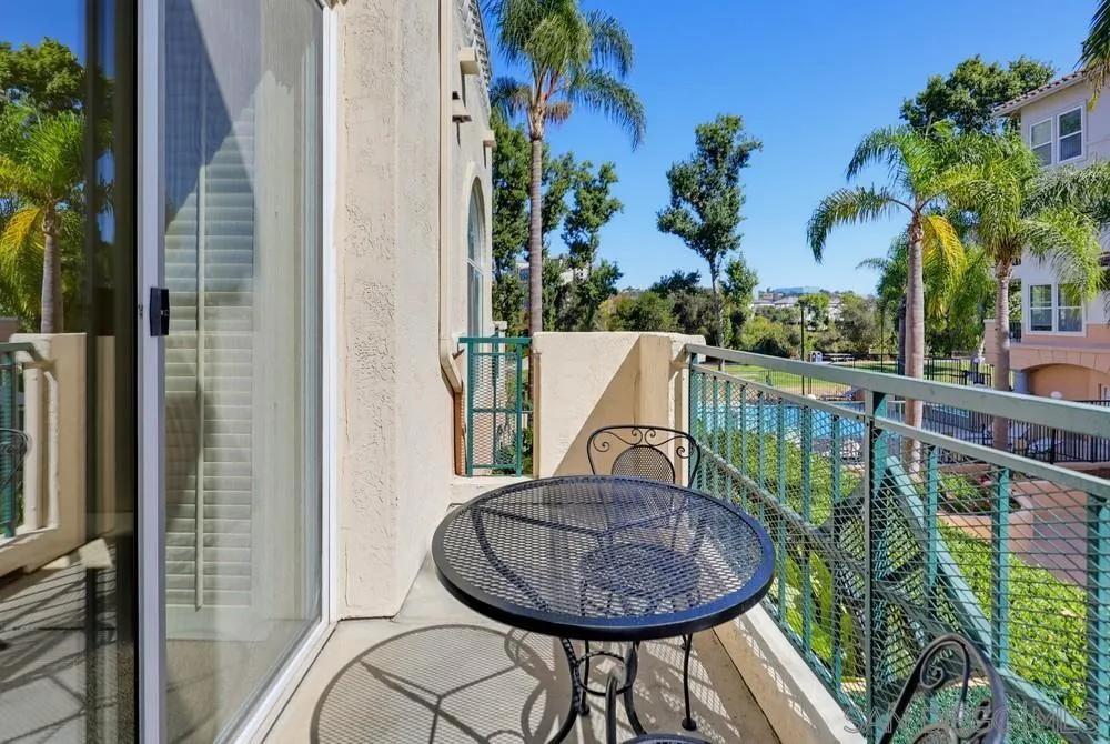 https://cdn.realtyfeed.com/cdn/127/260022075/bb4a33613f99c42736f73bb65dd13d54.webp