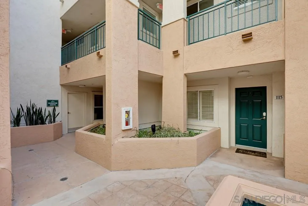 https://cdn.realtyfeed.com/cdn/127/260022075/bdb4089b494e5a46f8749cb1e0a75361.webp