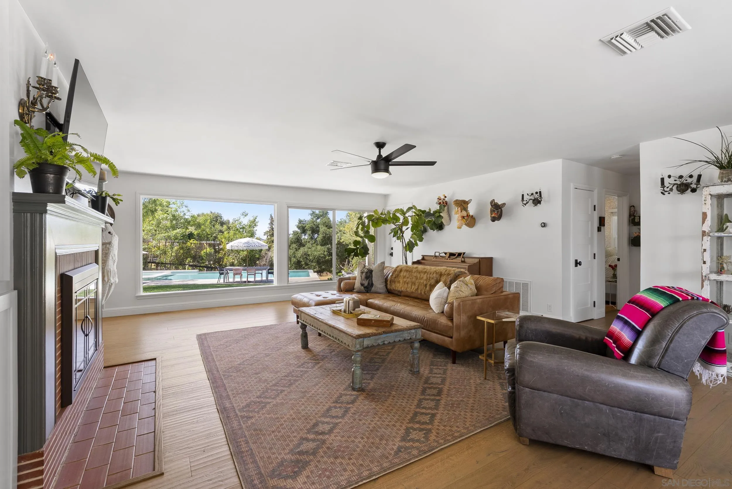 https://cdn.realtyfeed.com/cdn/127/260022077/68c6f3d6054883d557dbc2f43a9c1d60.webp
