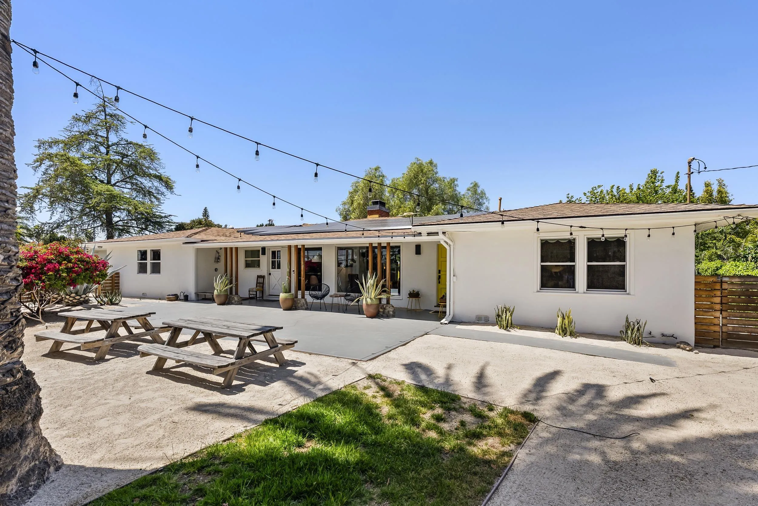 https://cdn.realtyfeed.com/cdn/127/260022077/b470bb9173e775f5a9bbf70919fe5fad.webp