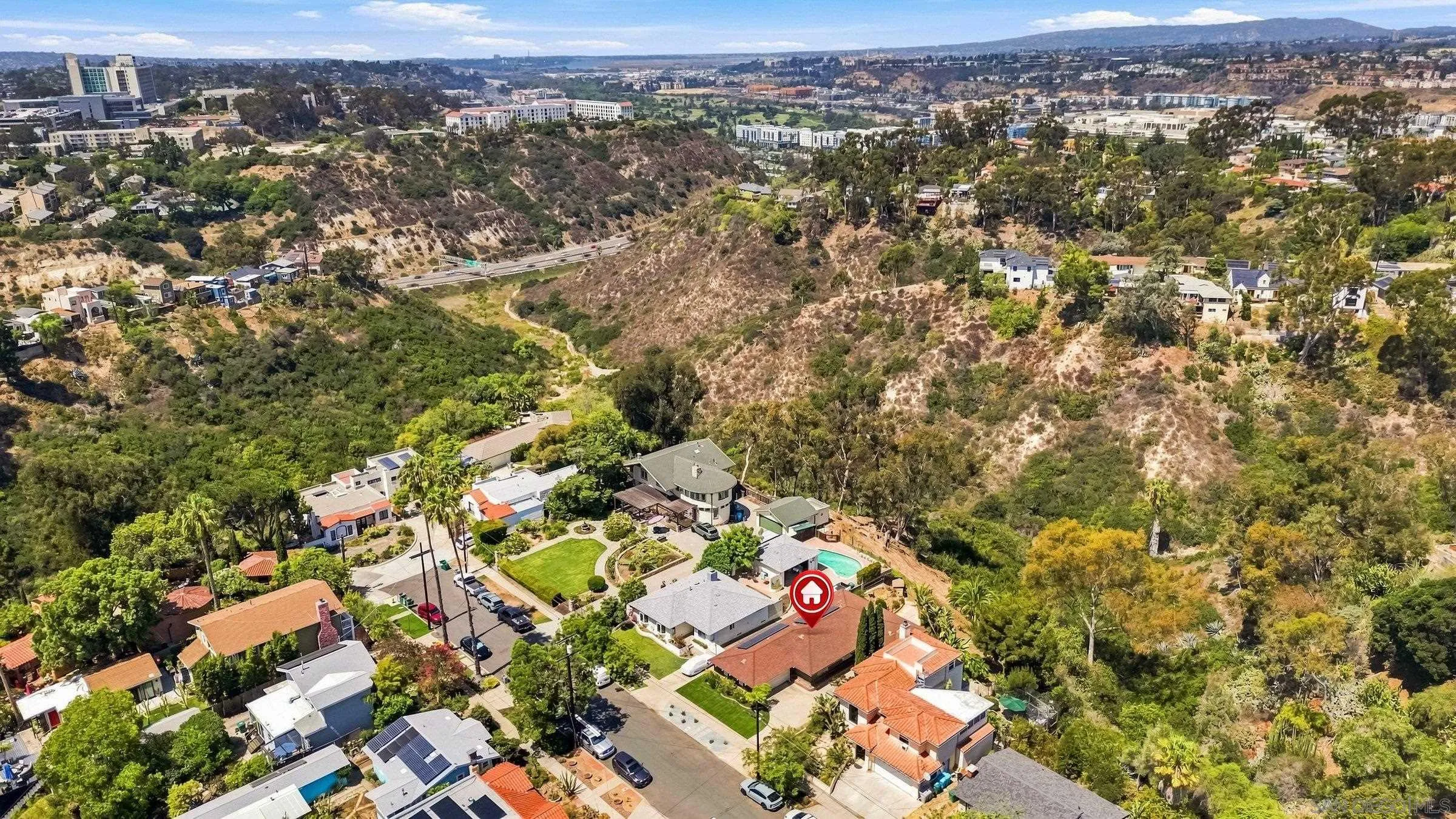 https://cdn.realtyfeed.com/cdn/127/260022078/1d6852ceda68b8f567beba6bd0820257.webp