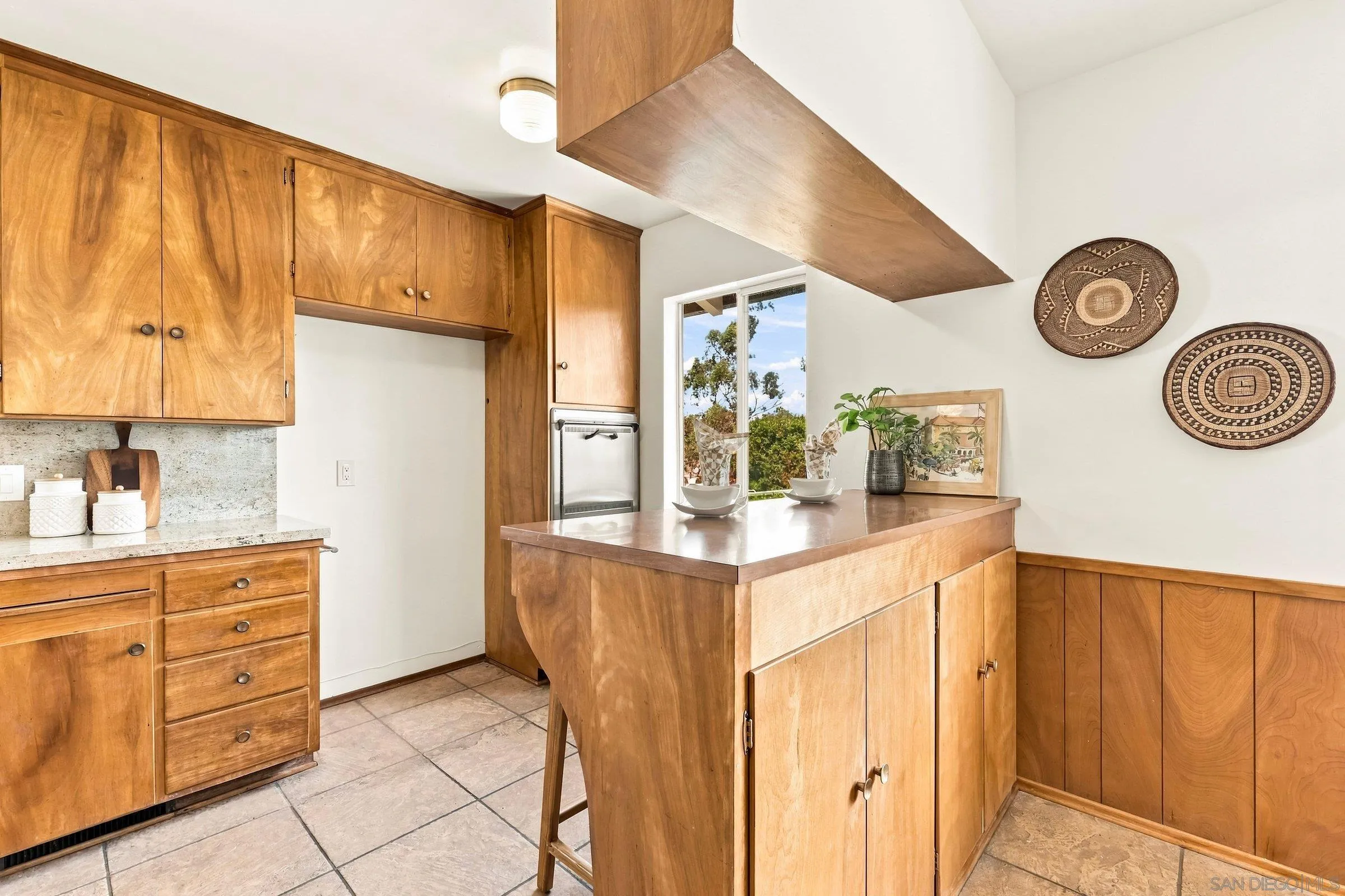 https://cdn.realtyfeed.com/cdn/127/260022078/6e3333627b442a06617894fd06eed9a4.webp