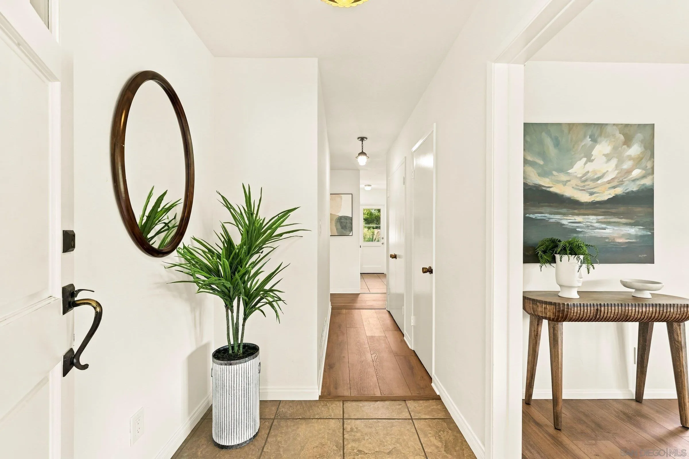 https://cdn.realtyfeed.com/cdn/127/260022078/acb8c863f3a7a3a380c5ec717e982f48.webp