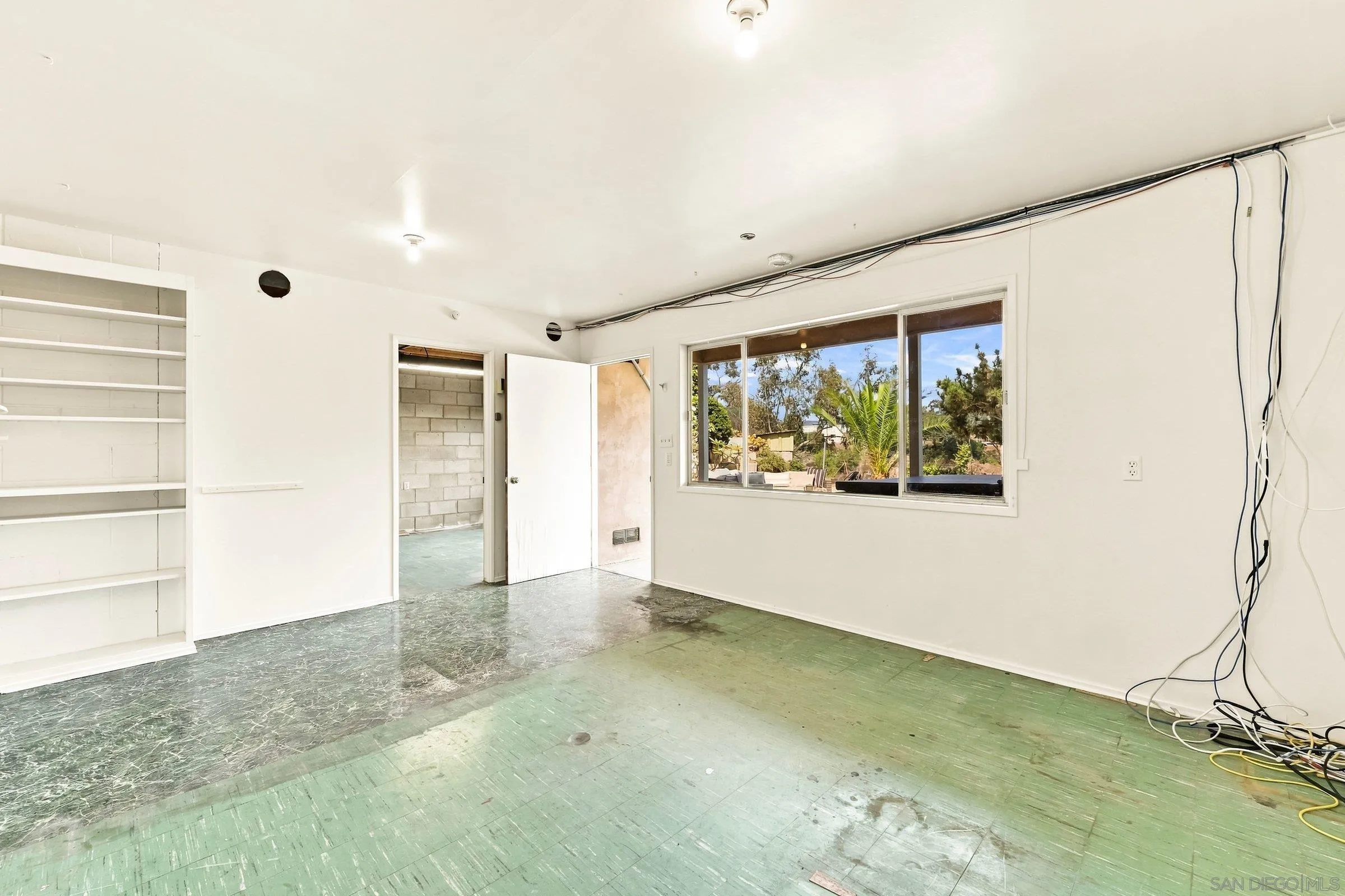 https://cdn.realtyfeed.com/cdn/127/260022078/b71470a9c997fb0ff8977e85c8b37ddb.webp