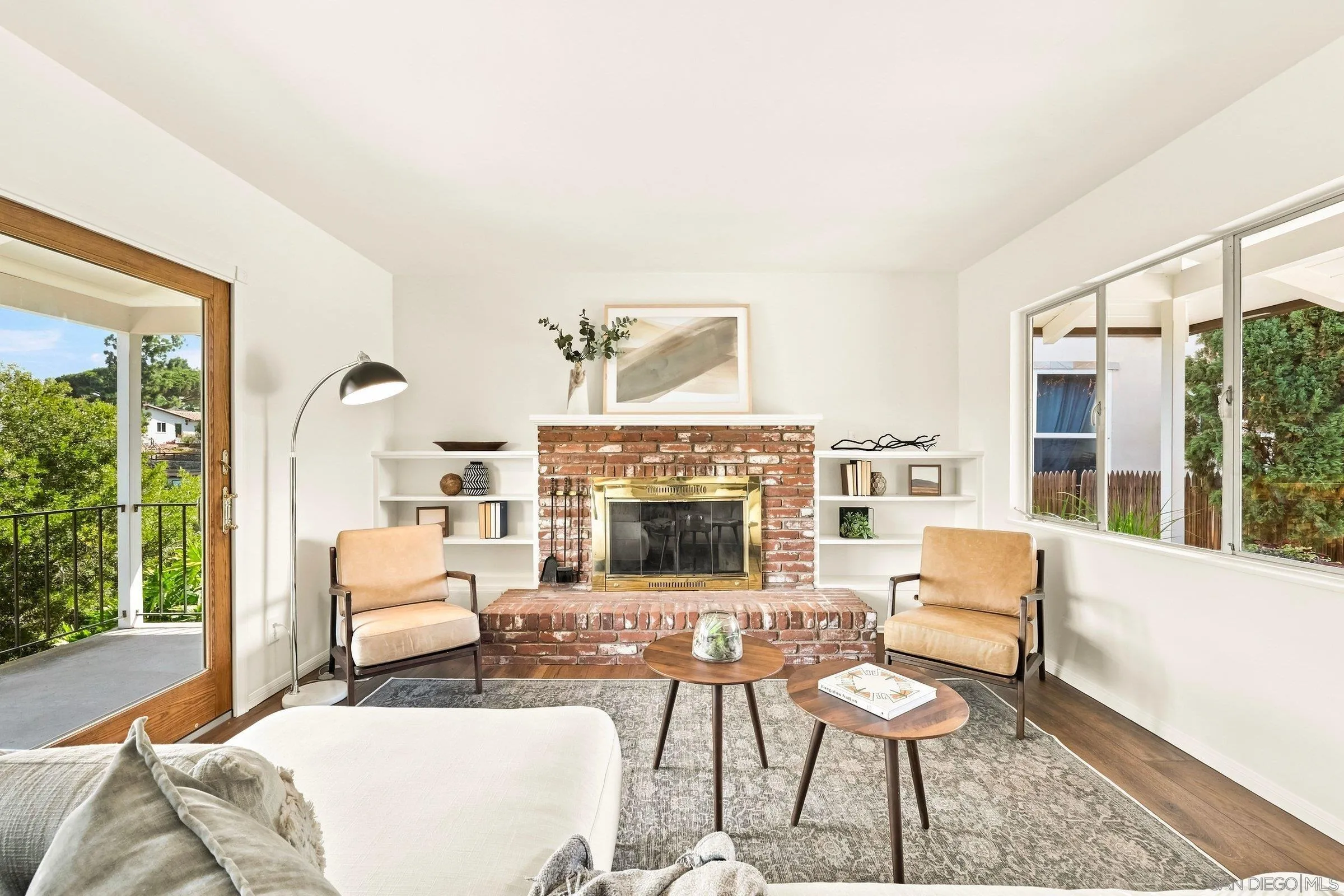 https://cdn.realtyfeed.com/cdn/127/260022078/d8c322d6d0468642d9362b5b015e767b.webp