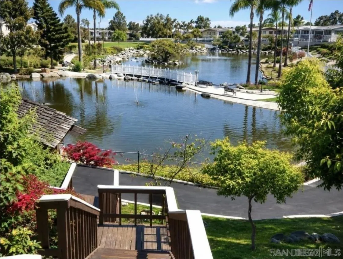 https://cdn.realtyfeed.com/cdn/127/260022084/98f3cbd78f1a38a205f8c3b25427a021.webp