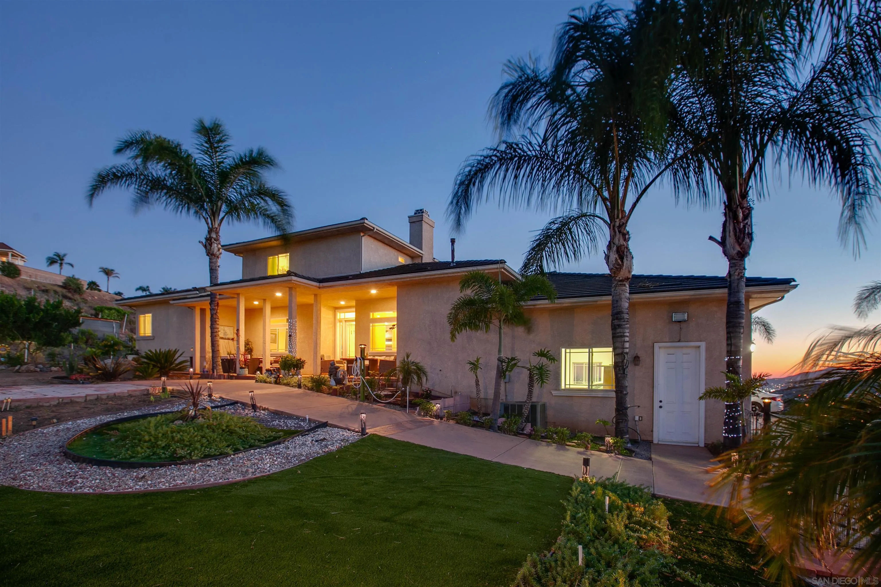 https://cdn.realtyfeed.com/cdn/127/260022085/0e2827bc44e38e042342f4f2b1e8bbc5.webp