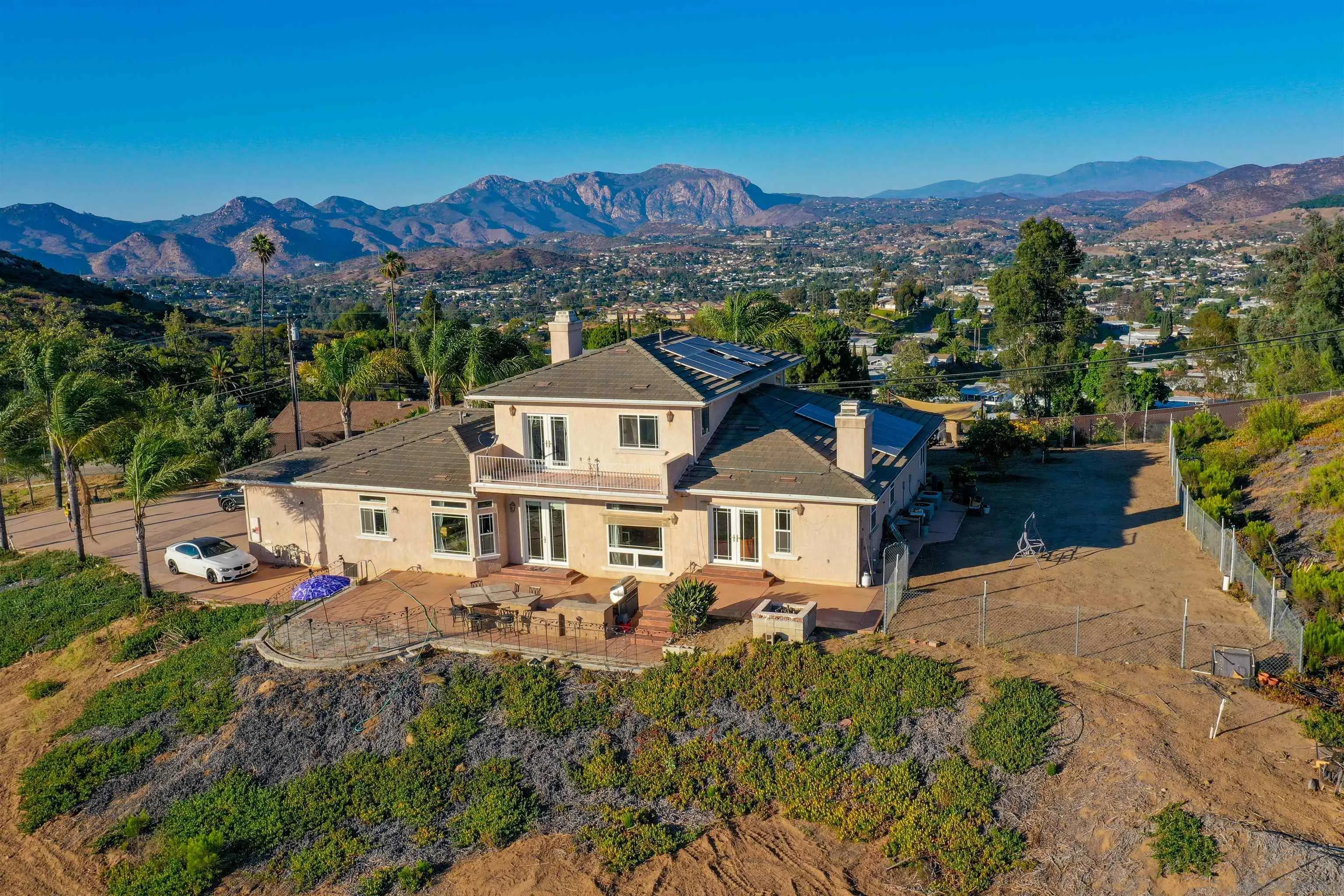 https://cdn.realtyfeed.com/cdn/127/260022085/4a4a8ead6ff0142a84e1e66dc9d94b95.webp