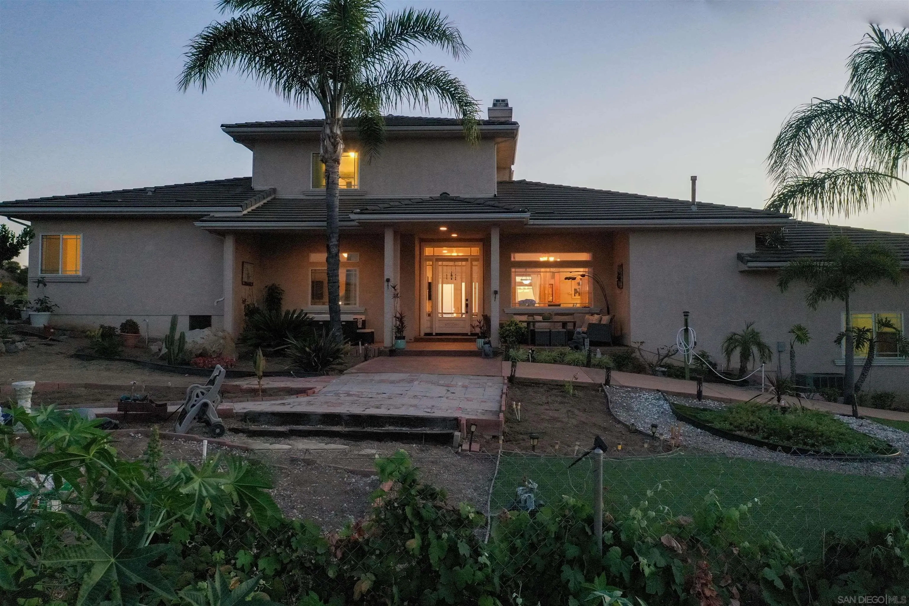 https://cdn.realtyfeed.com/cdn/127/260022085/5ed59fb35cc9bc69e07085e7fa055579.webp