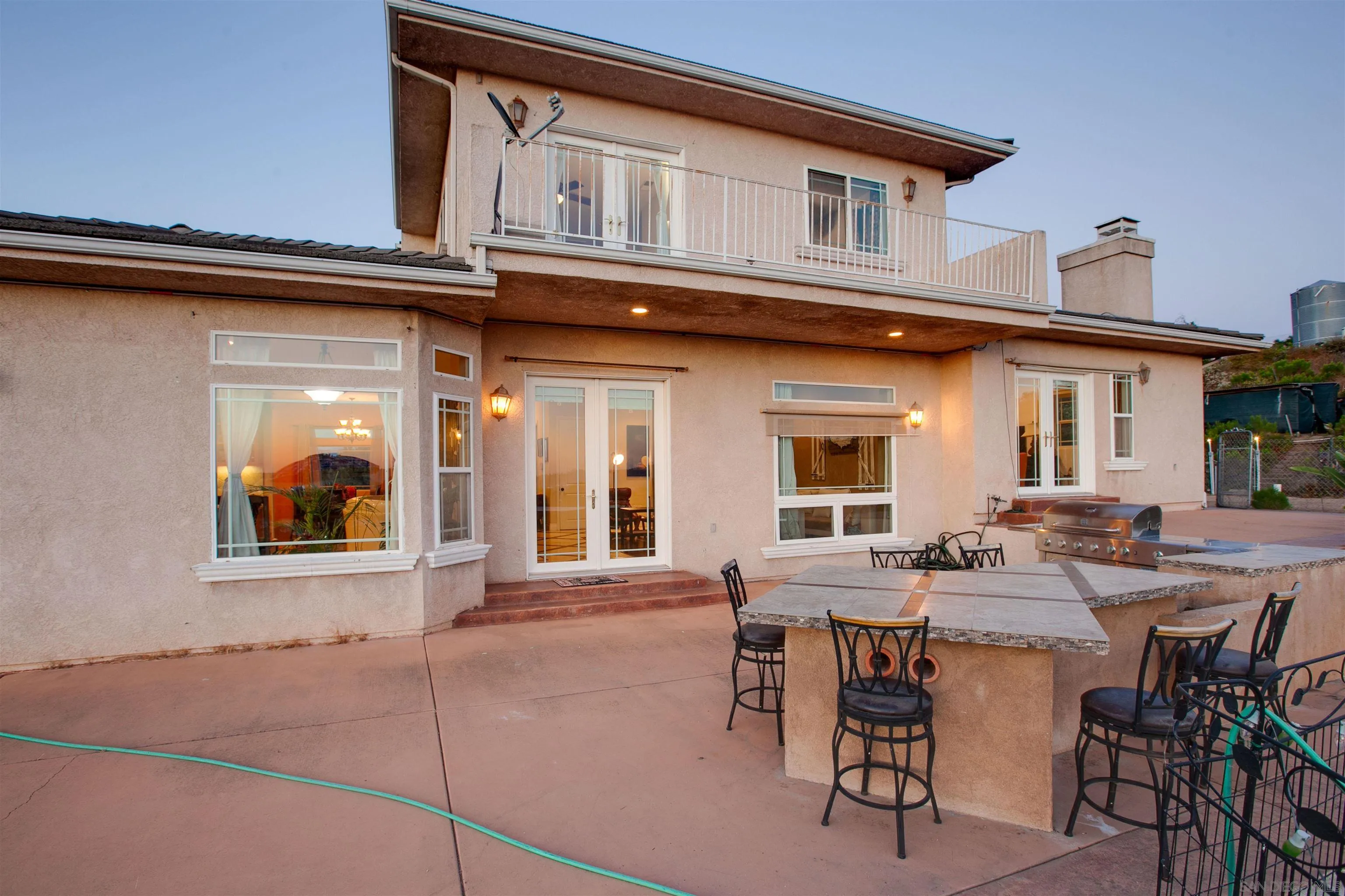 https://cdn.realtyfeed.com/cdn/127/260022085/9c98d318a6d6f696efb5a4a70dddf8dc.webp