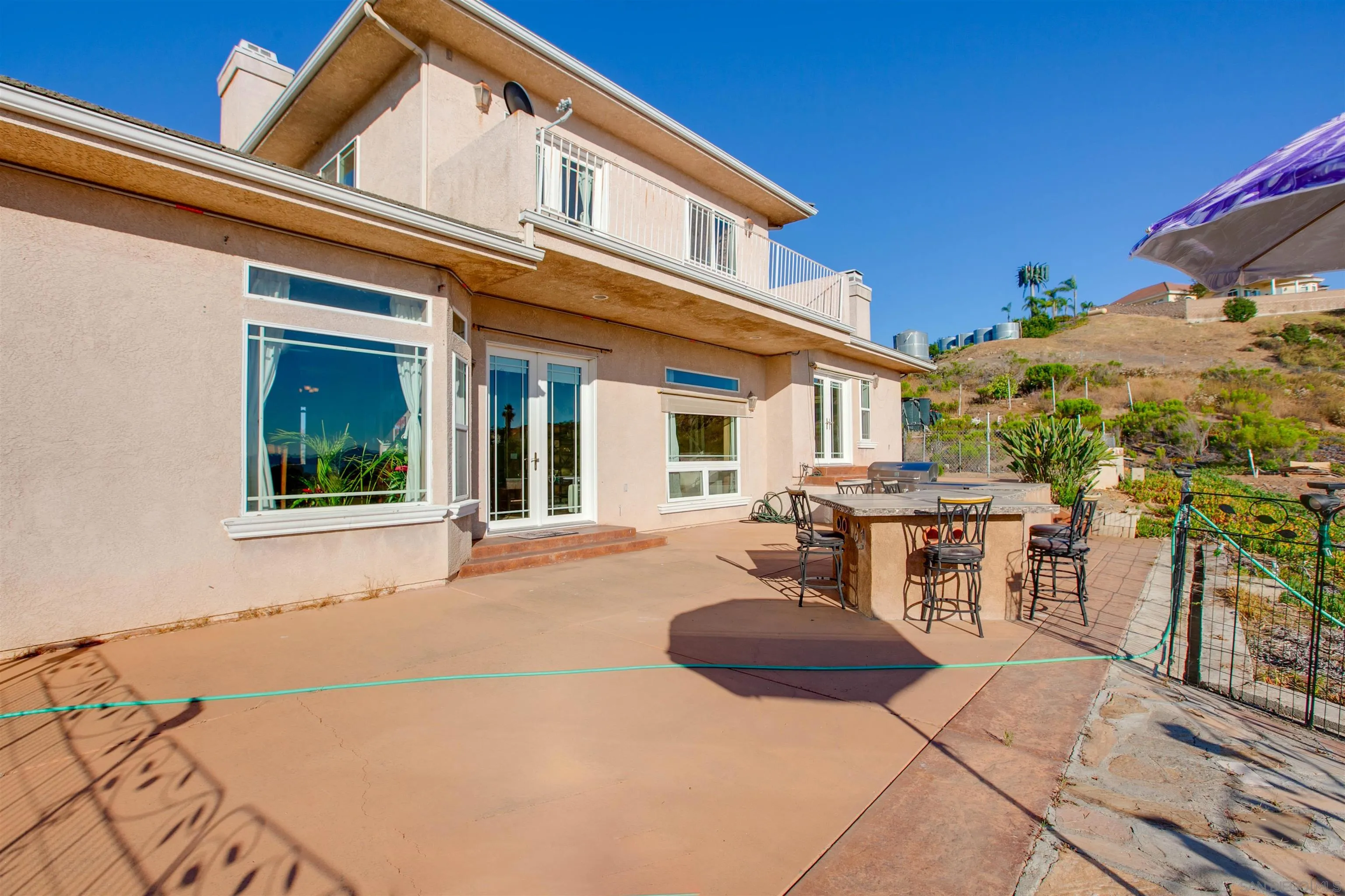 https://cdn.realtyfeed.com/cdn/127/260022085/da8f9a6105bab9cac219072b070ad3af.webp