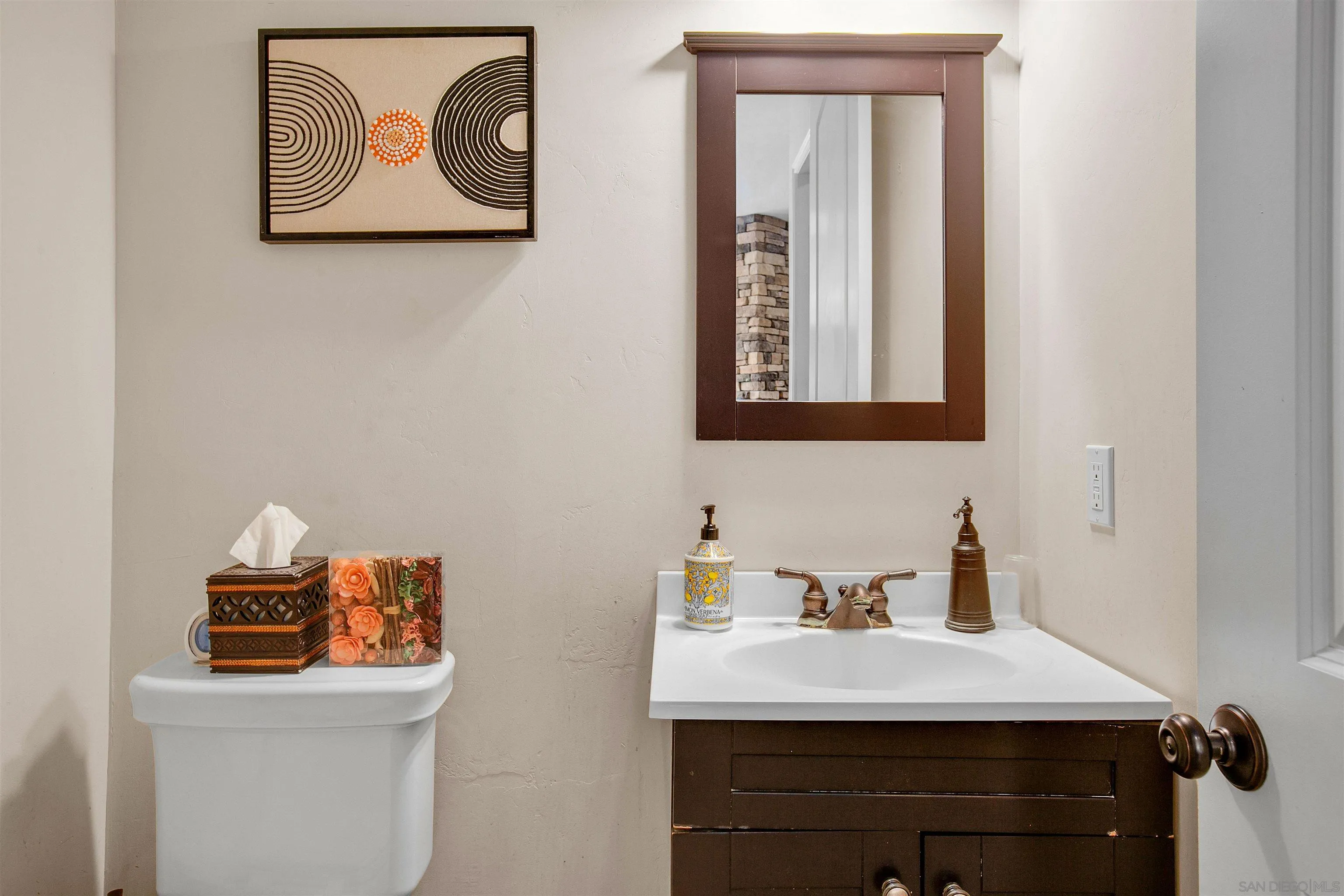 https://cdn.realtyfeed.com/cdn/127/260022085/f2ad2176be324733e20f1465ba12ac9e.webp