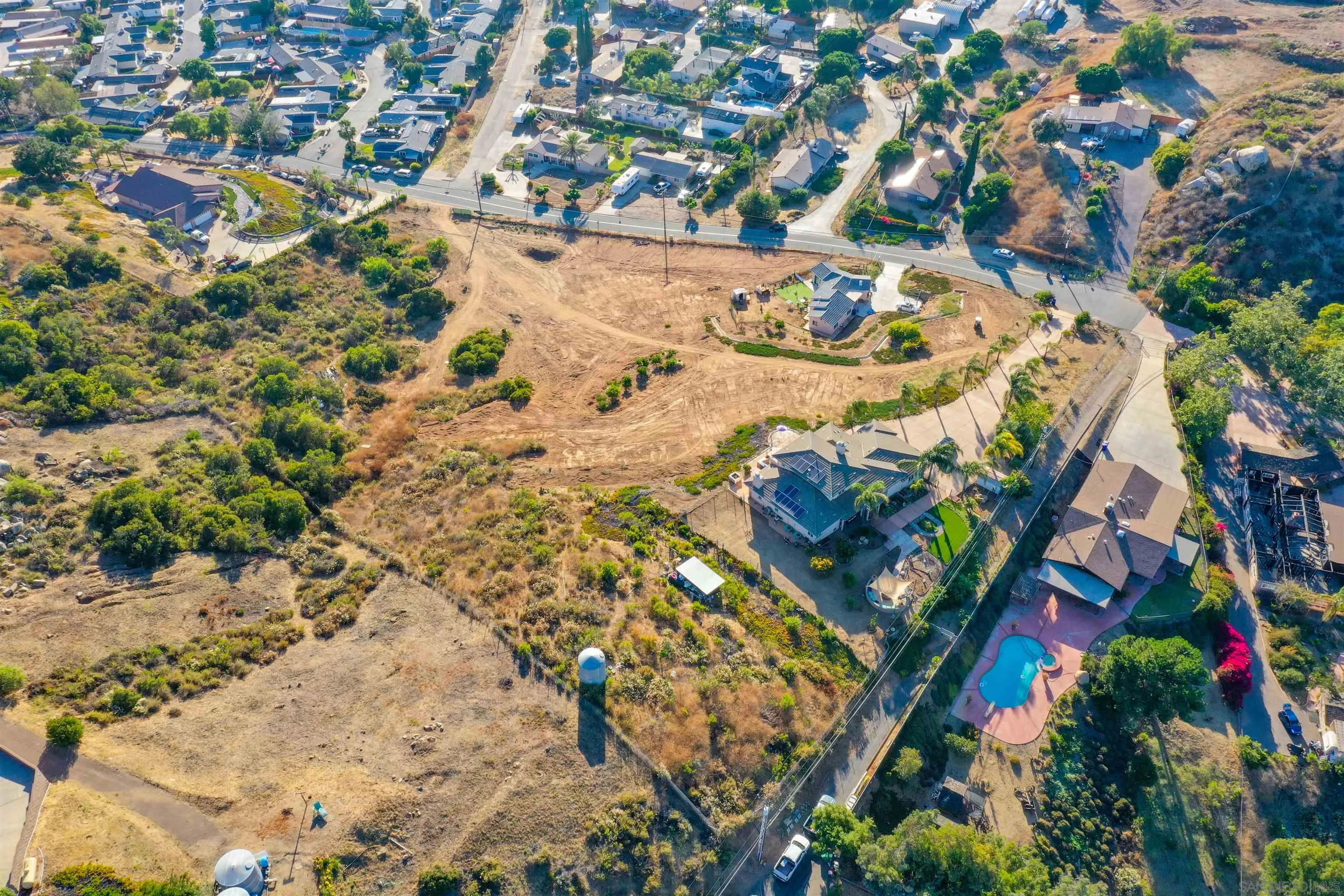 https://cdn.realtyfeed.com/cdn/127/260022085/f9d113d8f60388a9df35fef6dbea35ef.webp