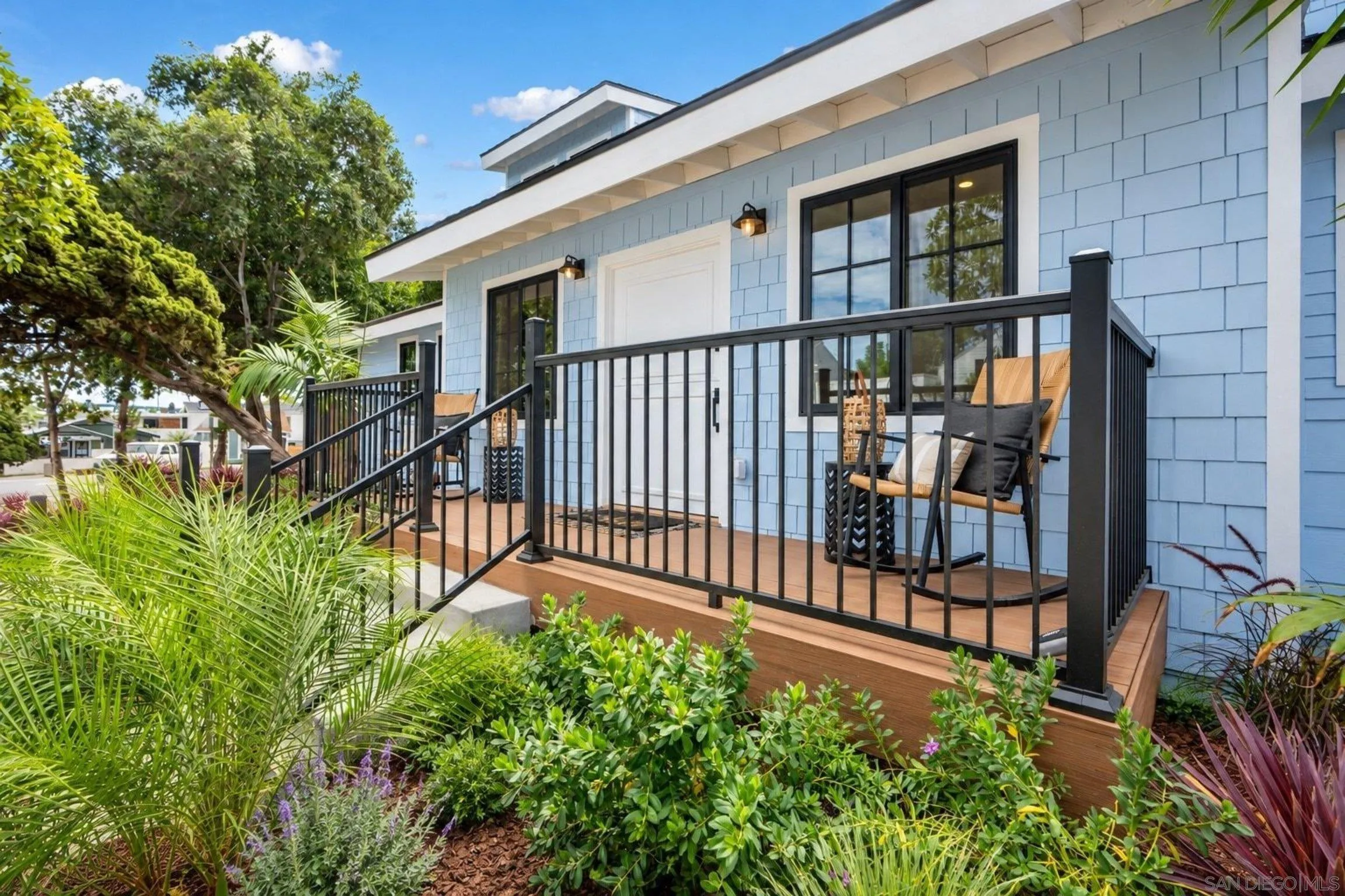 https://cdn.realtyfeed.com/cdn/127/260022087/0dd5e3a63cbda36e5f1e79774695685d.webp