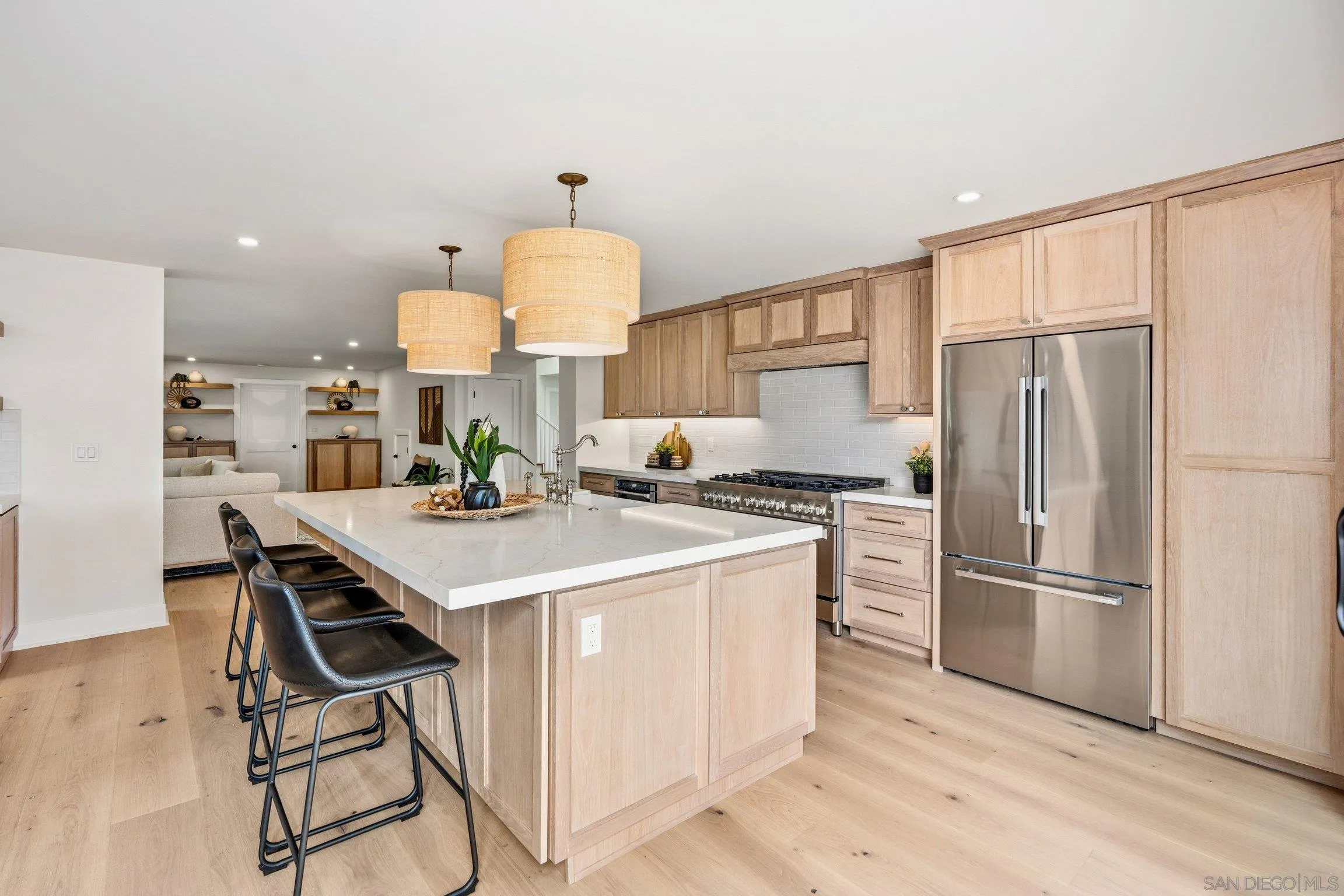 https://cdn.realtyfeed.com/cdn/127/260022087/f1728620407ea787a9817f22eda0619e.webp