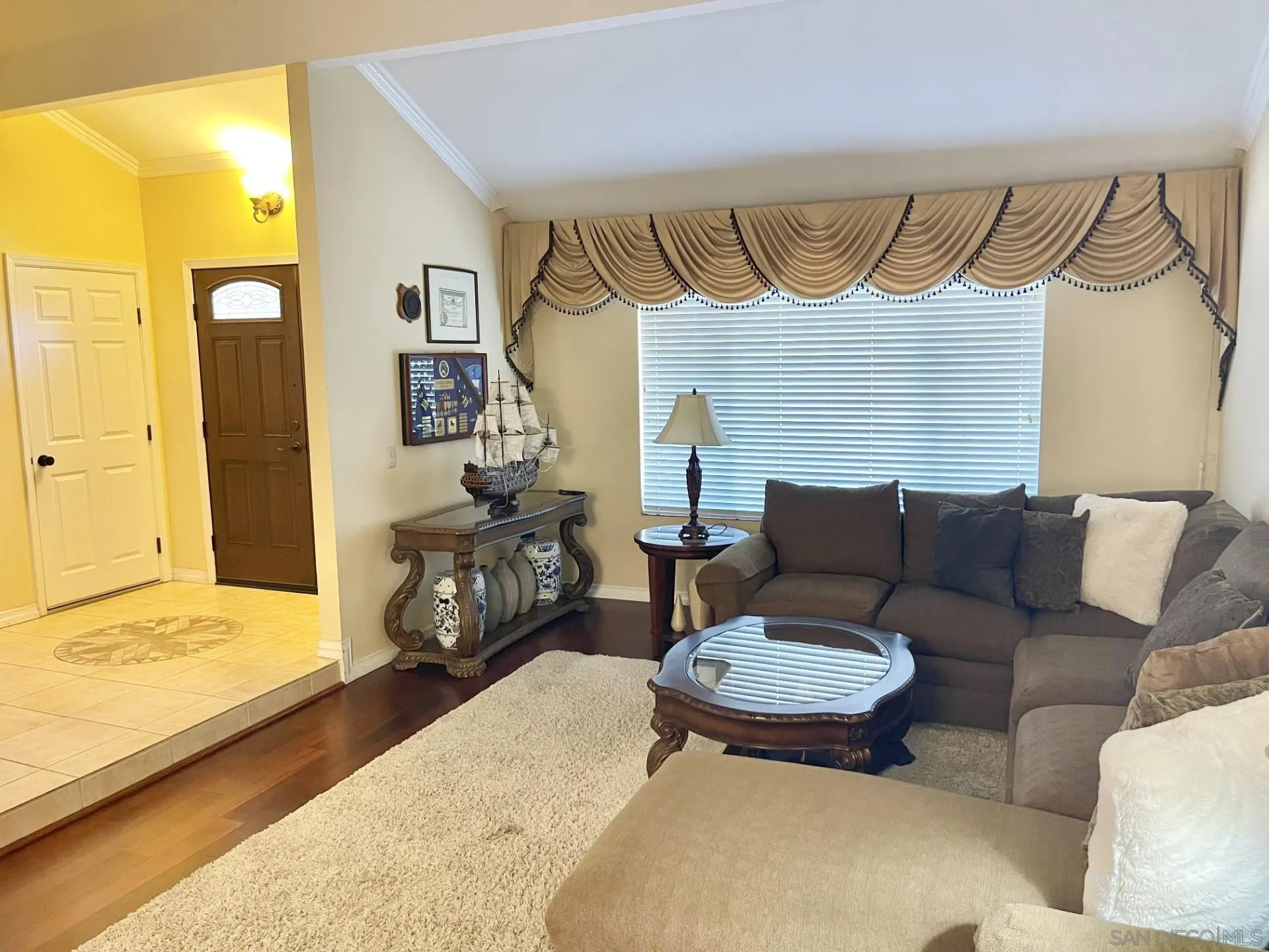 https://cdn.realtyfeed.com/cdn/127/260022088/6ad246537ca34f461c4c990444a0adc3.webp