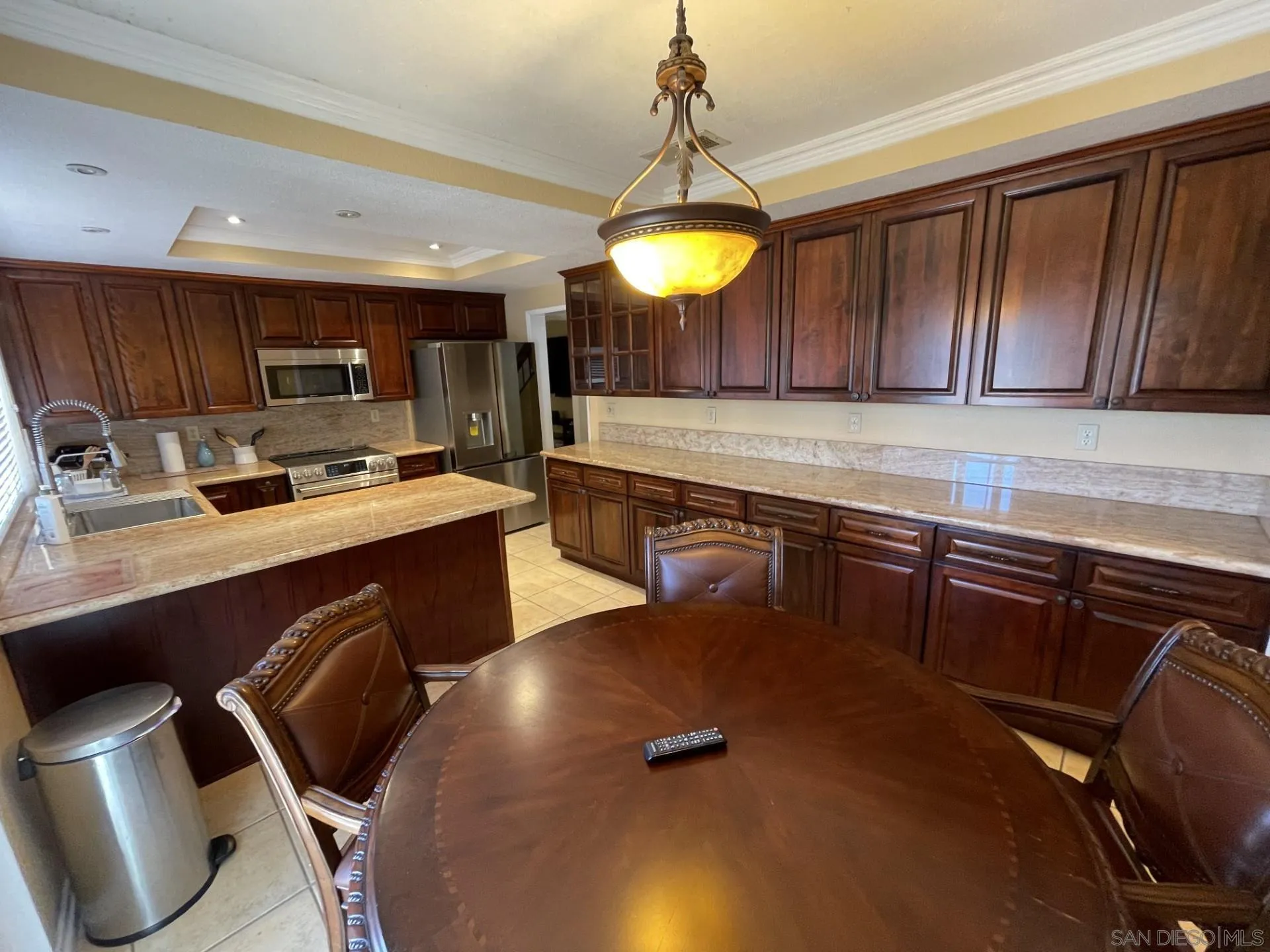 https://cdn.realtyfeed.com/cdn/127/260022088/9c79f47e245ecb9e03820678047251c6.webp