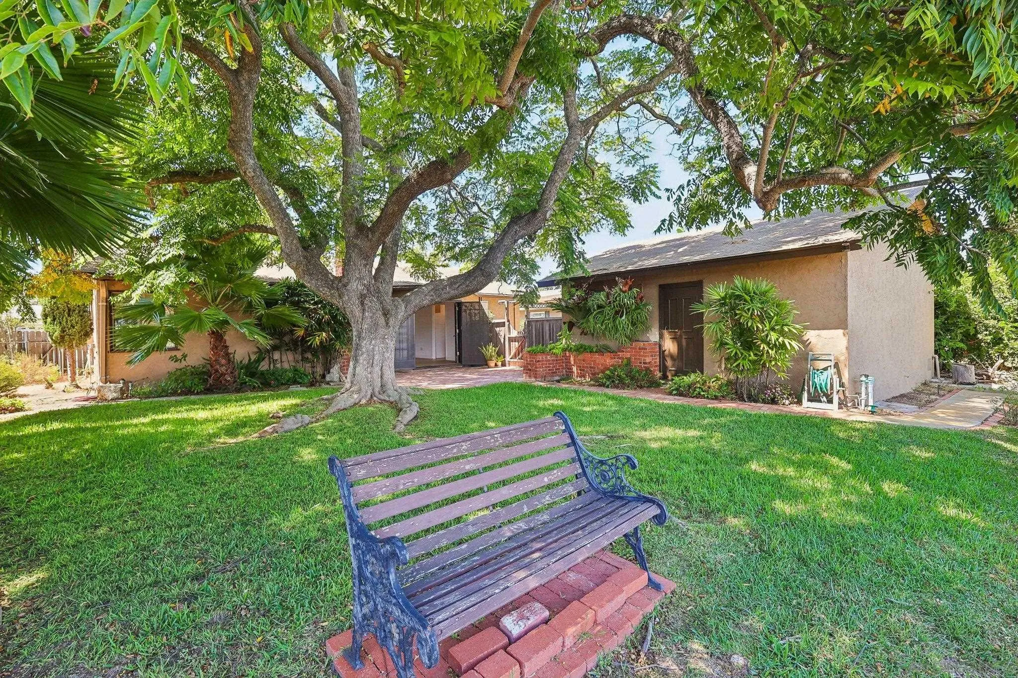 https://cdn.realtyfeed.com/cdn/127/260022090/ceaddaed6228ddc9e286e691f07094d8.webp