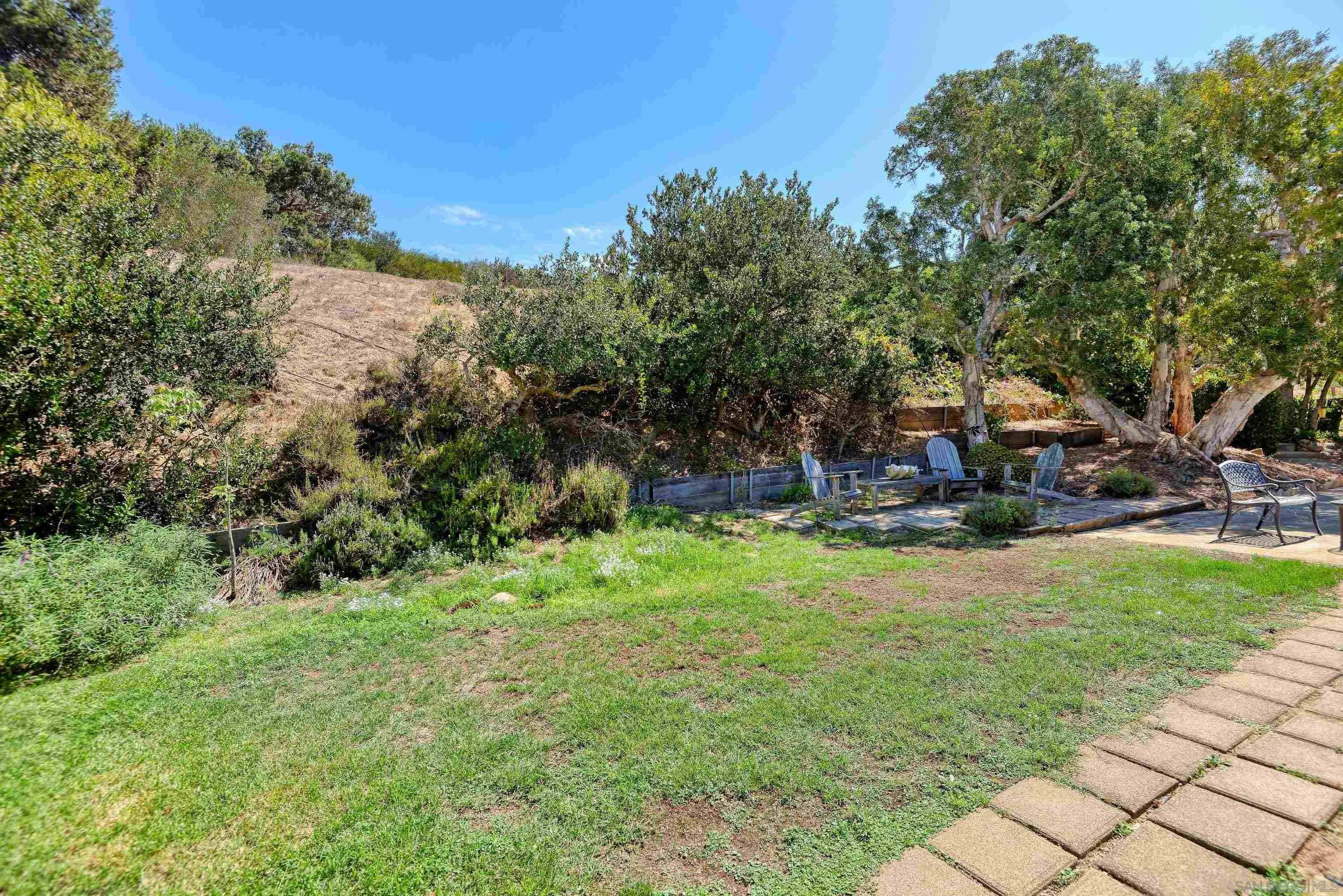 https://cdn.realtyfeed.com/cdn/127/260022095/149aa3d080ad6550f6b3de41a3d0fa08.webp