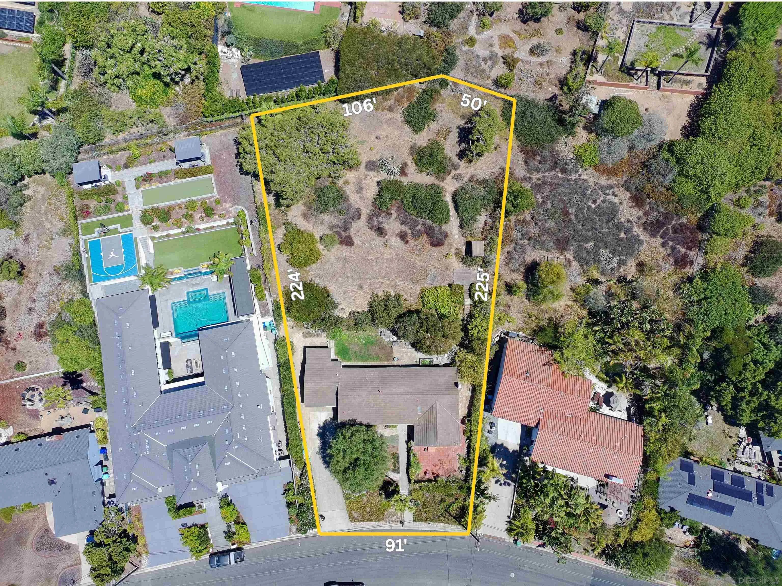 https://cdn.realtyfeed.com/cdn/127/260022095/3f2025aaf1363d3f45df4b9626f7ce41.webp