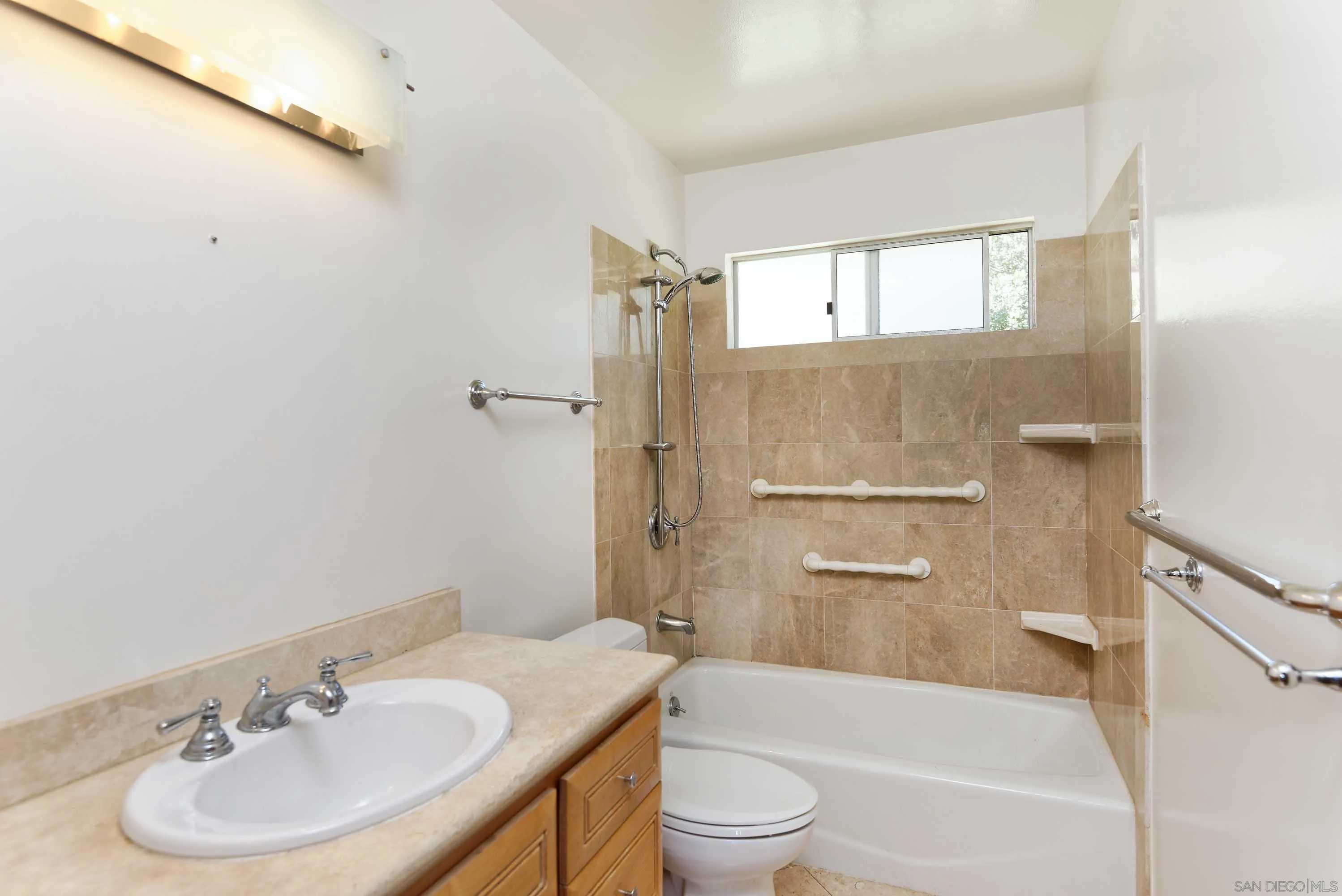 https://cdn.realtyfeed.com/cdn/127/260022095/7b04bc2e5dc42533ffa68801a96858c9.webp