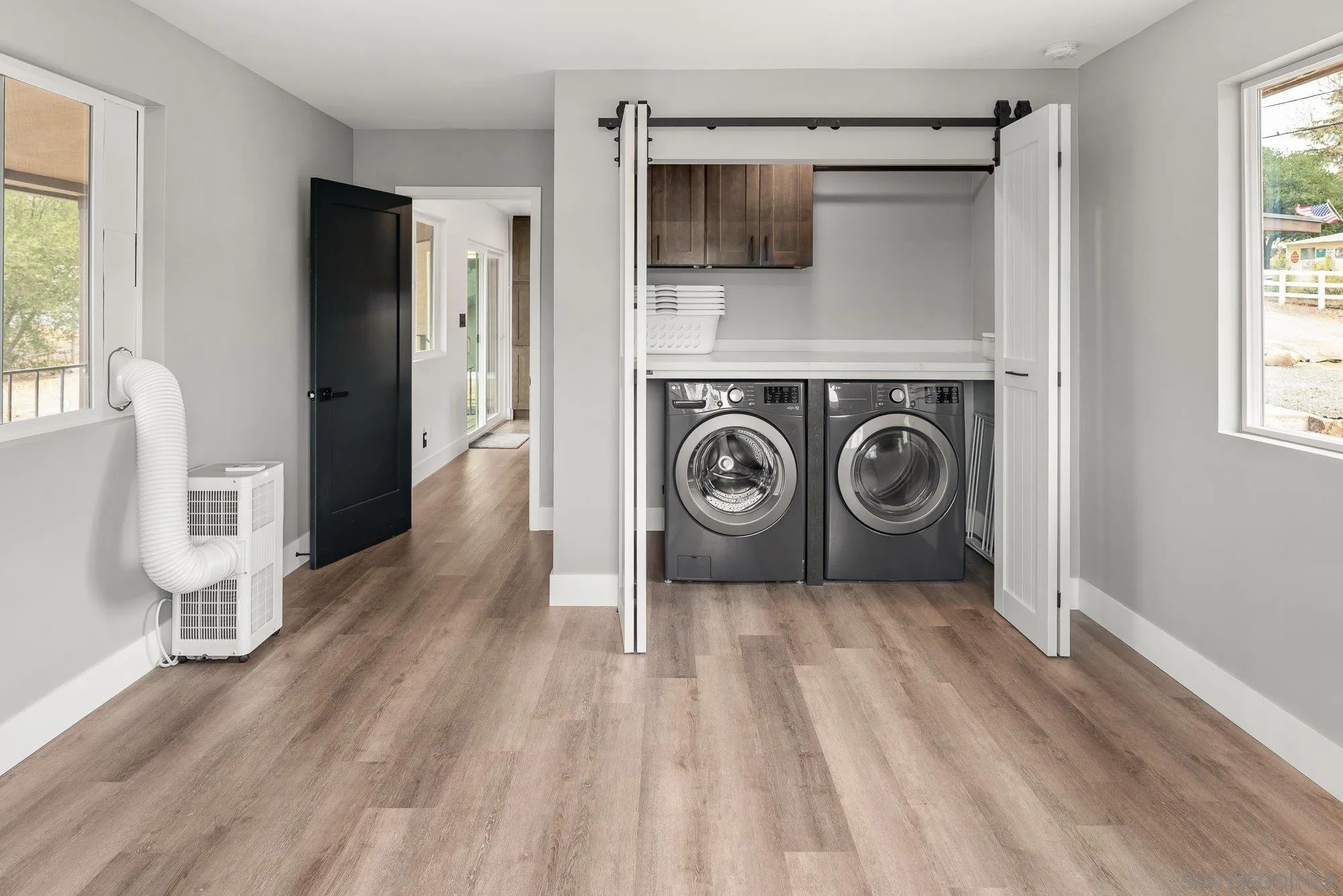 https://cdn.realtyfeed.com/cdn/127/260022098/619a3a9b28af90cd4abe820e6c1b6716.webp