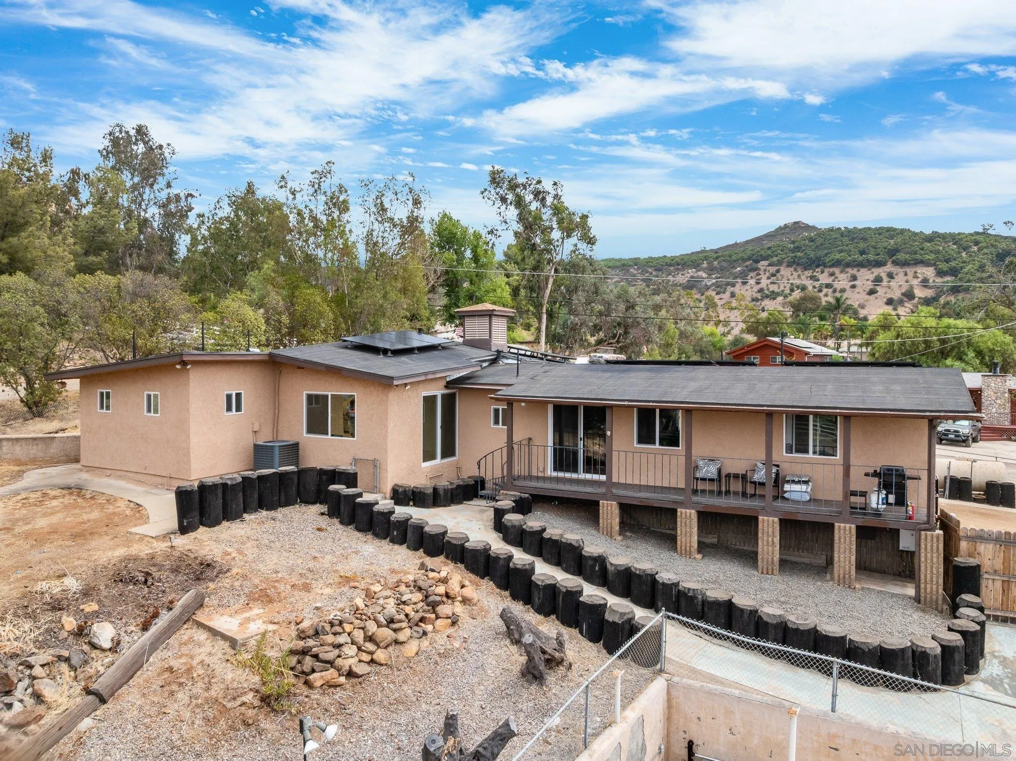 https://cdn.realtyfeed.com/cdn/127/260022098/a927f77b581313632e2419dc47878ab5.webp