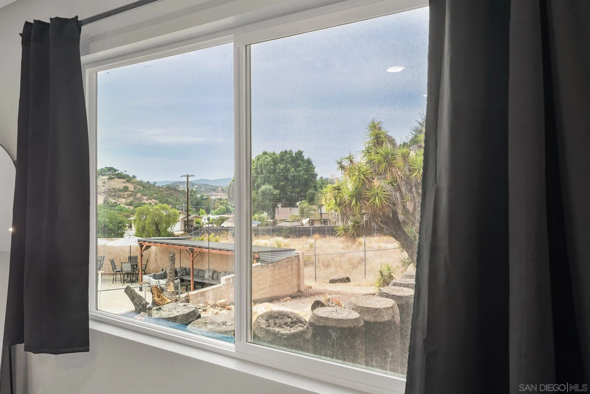 https://cdn.realtyfeed.com/cdn/127/260022098/d2d1ac71c24c6b5da2412caa72589594.webp